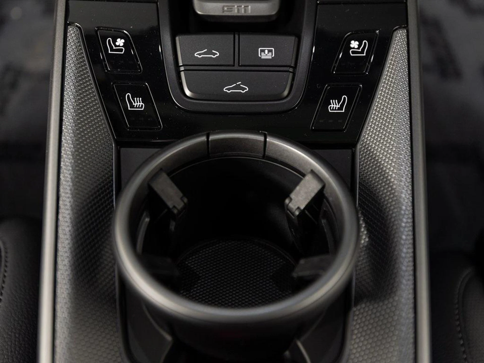 mph035_2205752959_Fh_Gvct_T_Hx6_h_C49_Zc4_Mh_Vb_Sk_Knk_b21a8deaf7