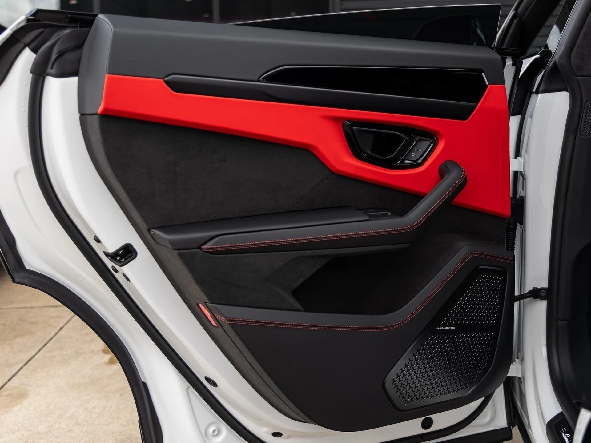 mph035_2215975206_36_389f80f378