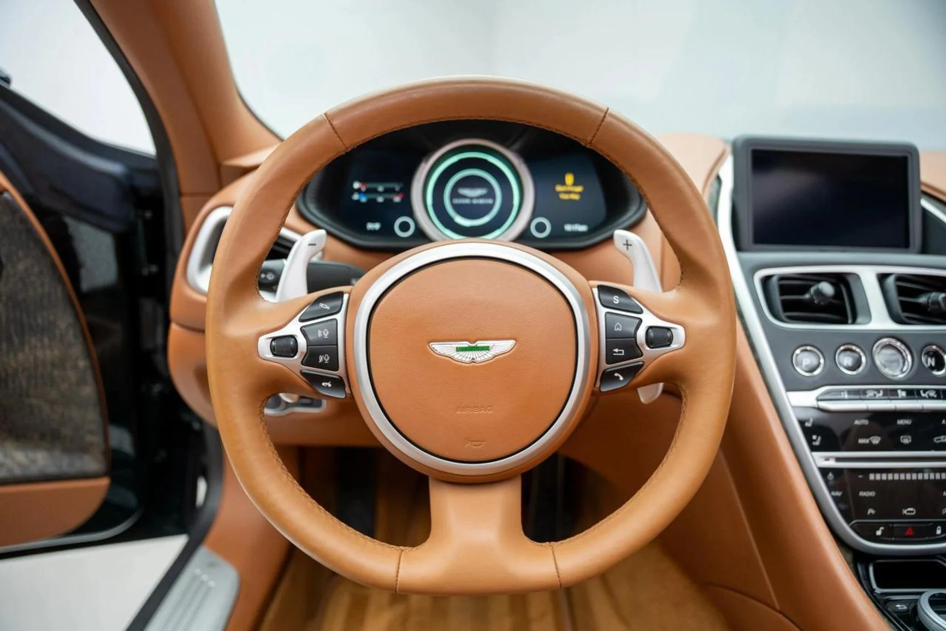 mph035_2219184581_550939901adb985d2500fab0a17a7832_207b66f4e0