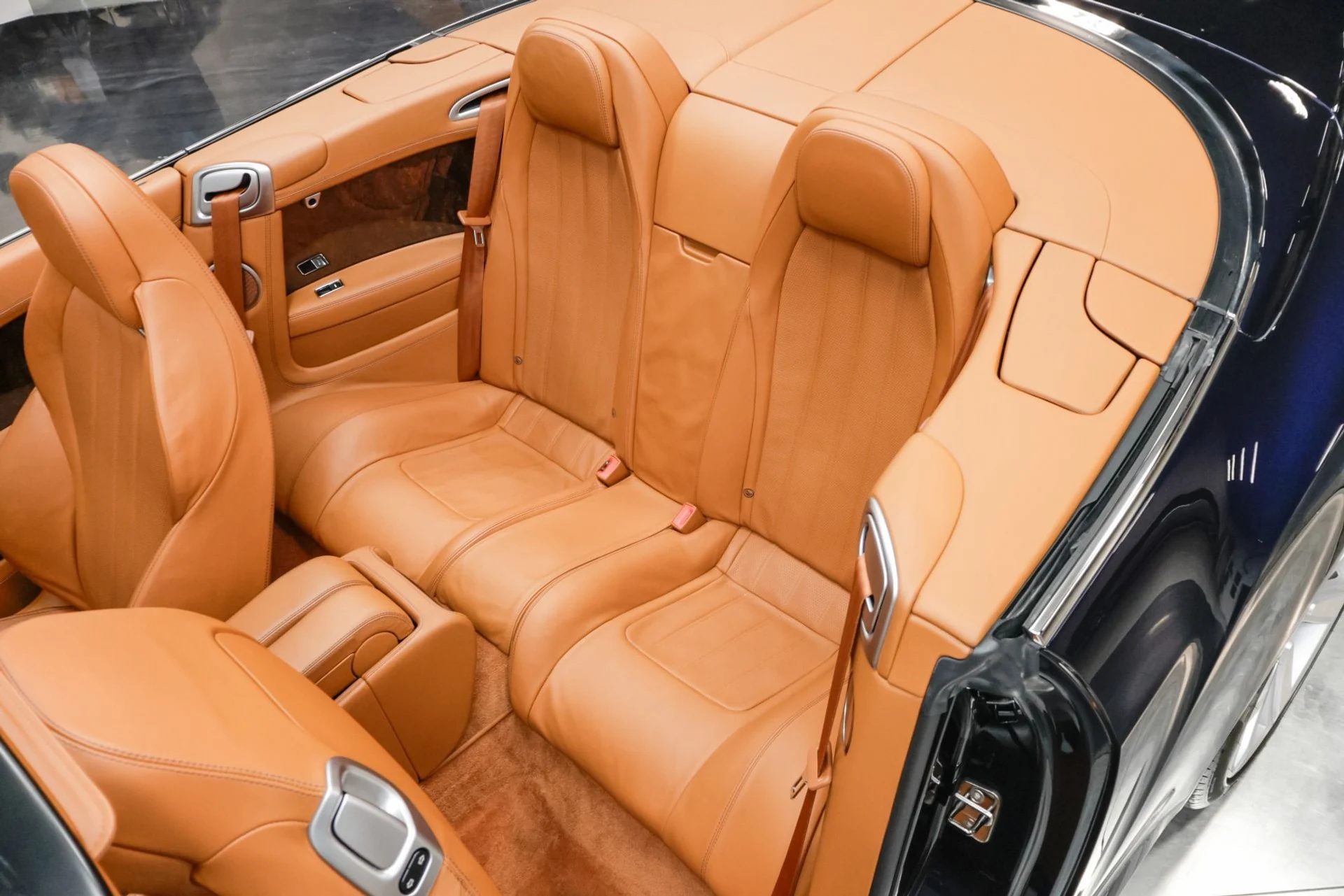 mph035_2221945572_Used_2013_Bentley_Continental_GTC_1761057953_62e9f6ff7d