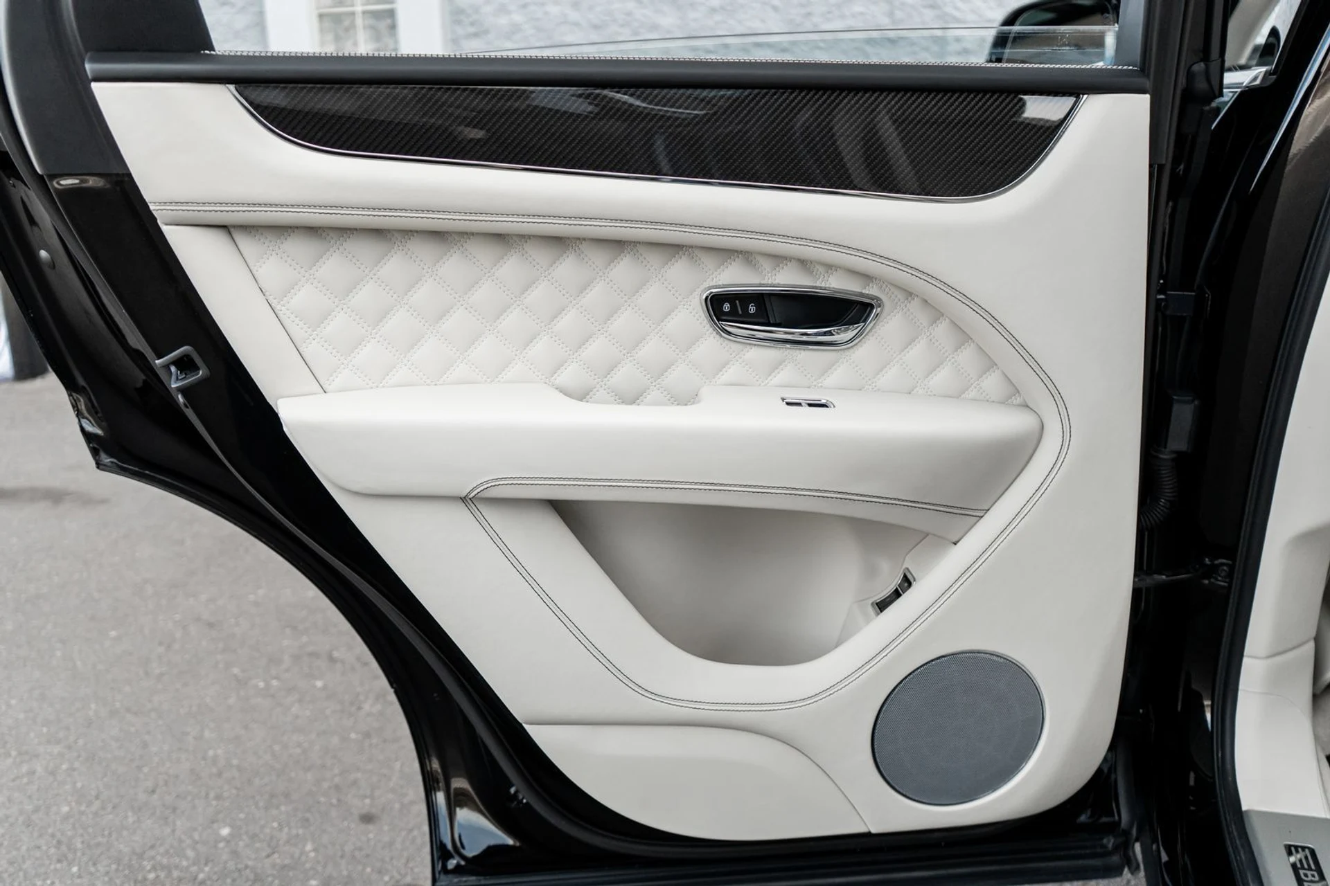 mph035_2239816139_f0e9d2b7_bce4_430e_9125_e5d04d80c521_7710c87b1c