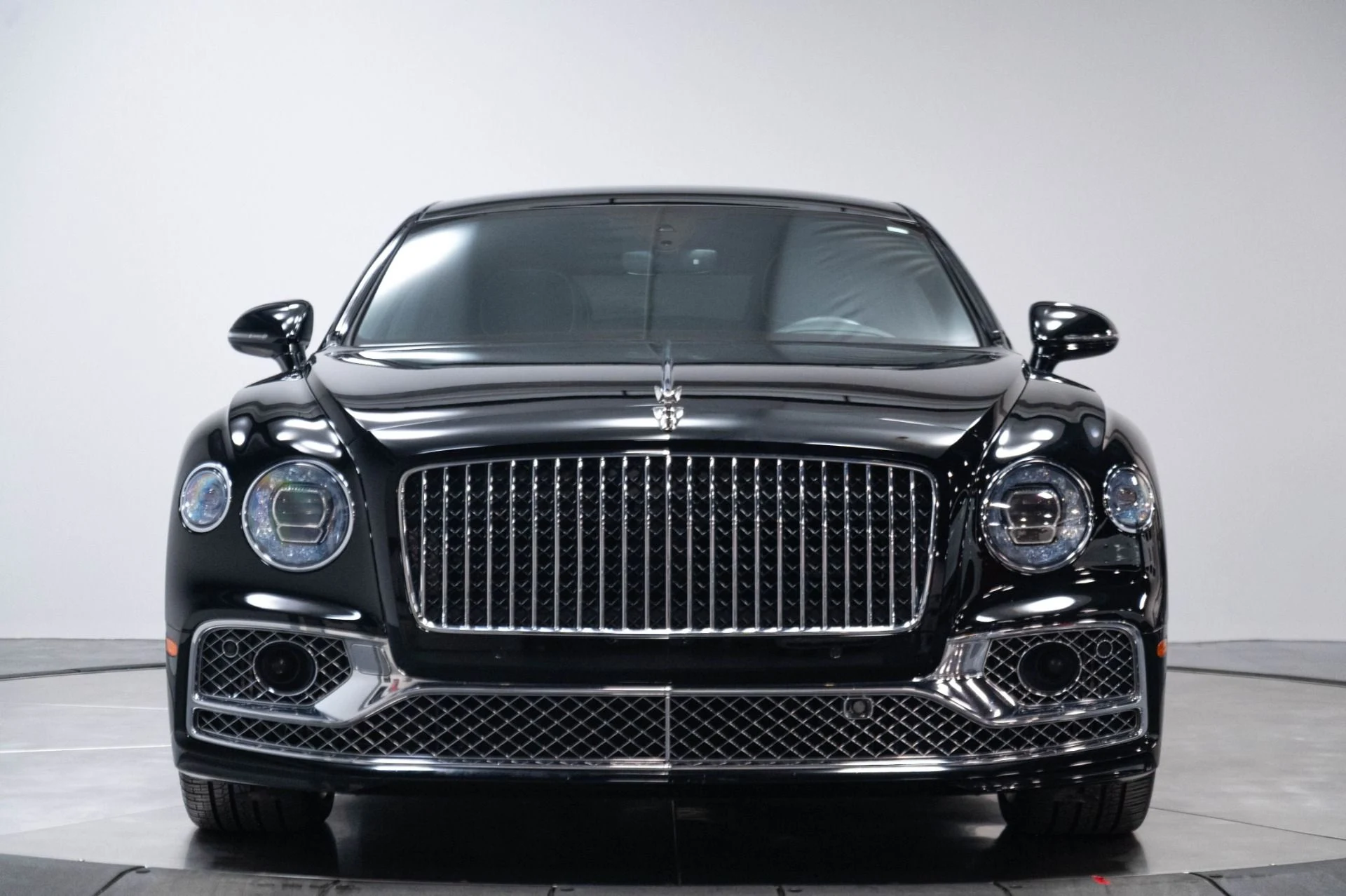 mph035_2242025923_Used_2020_Bentley_Flying_Spur_W12_1783372083_38cb022535