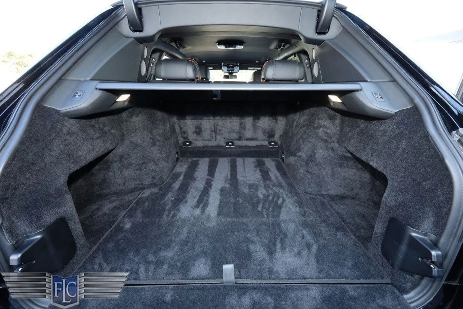 mph035_2246143795_used_2022_rolls_royce_cullinan_sportutility_6305_22954995_36_1024_339e8d29ef