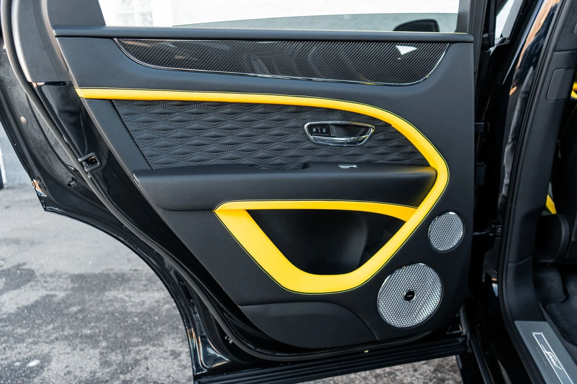 mph035_2248632173_1b8c524a_ca0a_451e_b4fc_8e5669eed883_d867ca0dbd