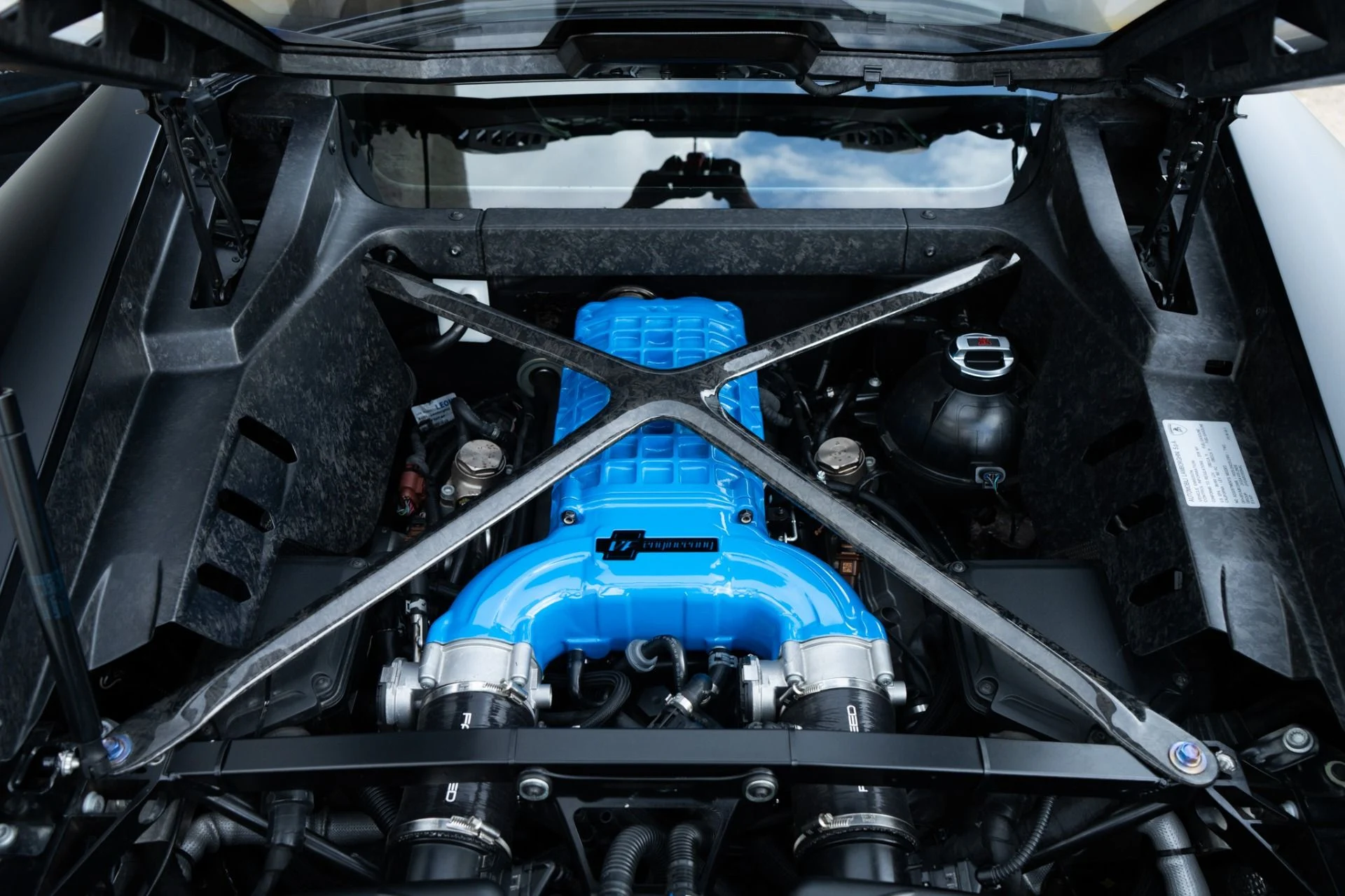 mph035_2251526887_Used_2018_Lamborghini_Huracan_LP_640_4_Performante_1776702980_ba304655f7