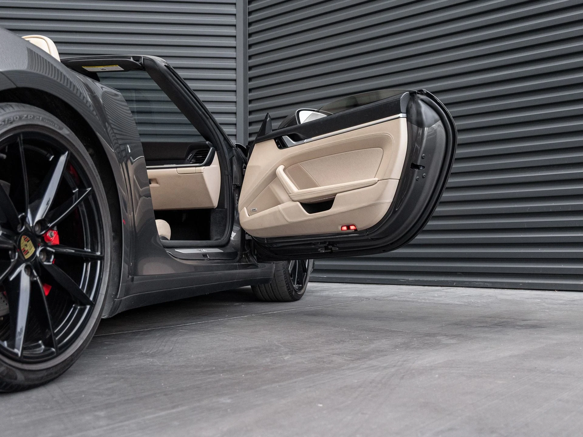 mph035_2254281881_36_a3dda34865