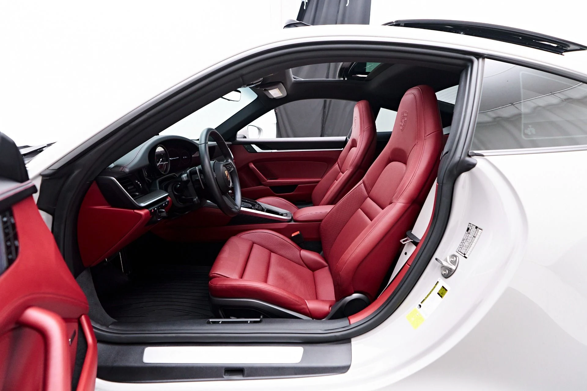 mph035_2257049174_Used_2023_Porsche_911_Carrera_4_S_1757702389_6ed11c1a59