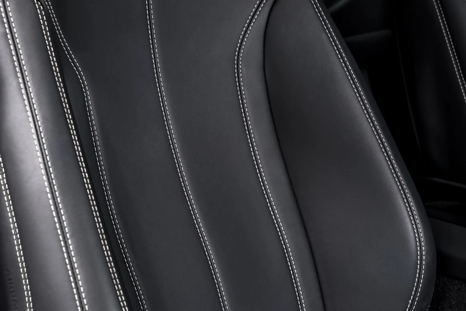 mph035_2259712525_ae8ee9189ffff37595311d3640225ac9x_3dc6f10926