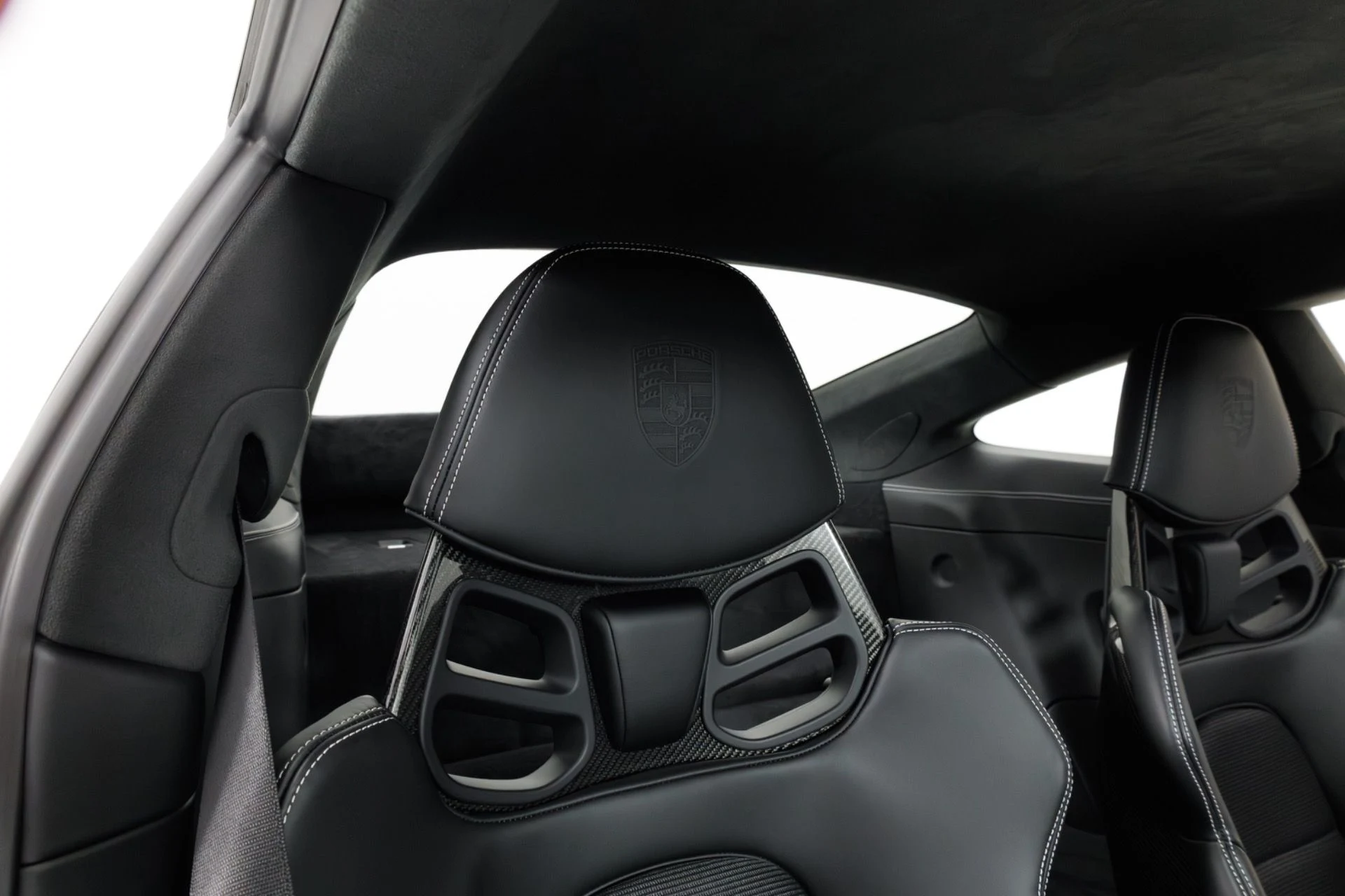 mph035_2263910387_Used_2022_Porsche_911_GT_3_Touring_1772748843_0d26d159a6
