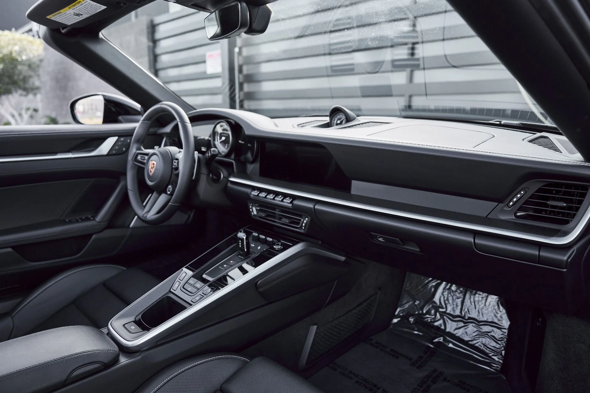 mph035_2266088375_Used_2022_Porsche_911_Turbo_S_1773939926_a840f7ca45