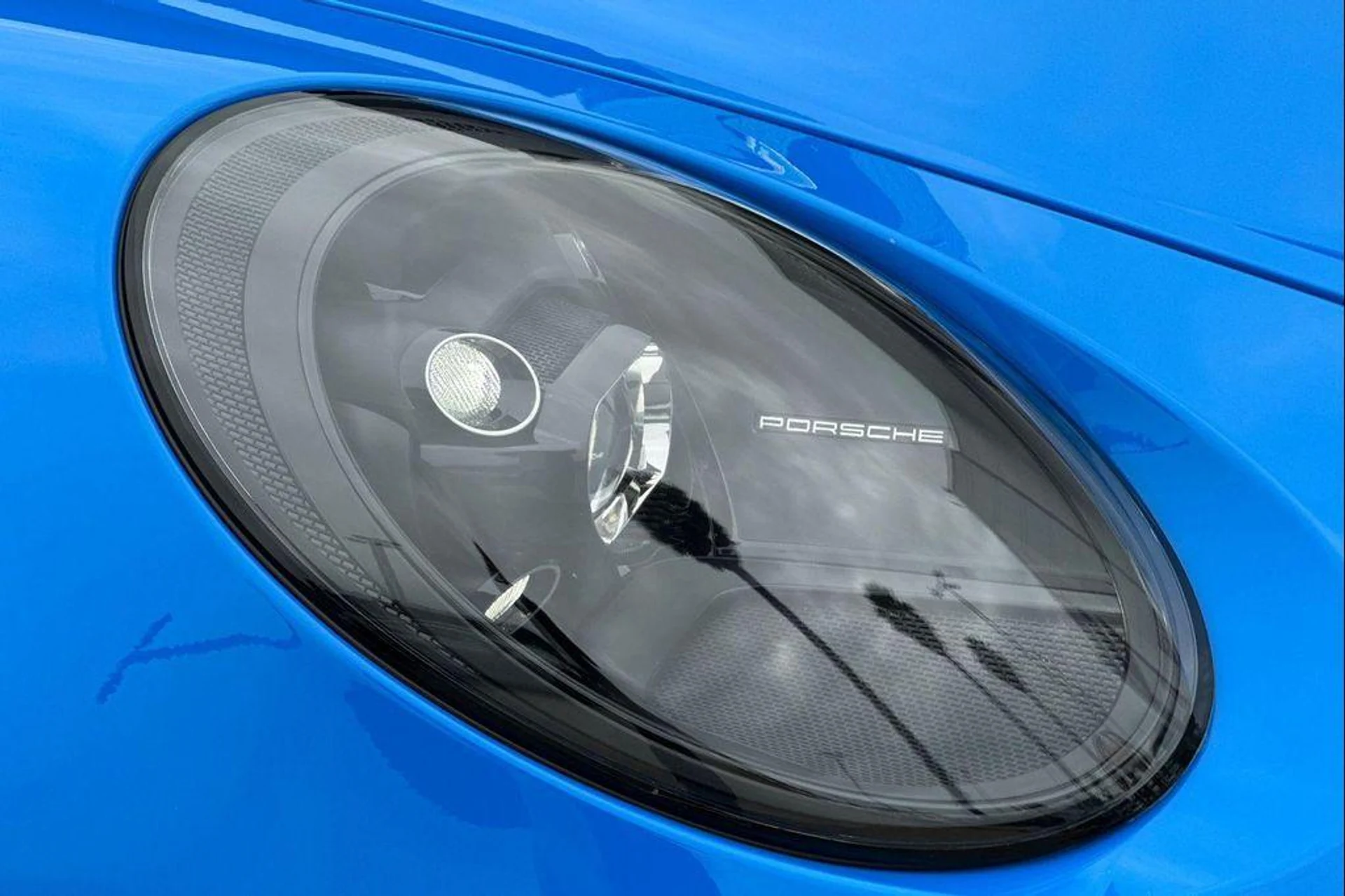 mph035_2269982258_n4b_Sknk_J61_C0_KF_8_ULU_Bhf71_Tb2_I_da883725e6