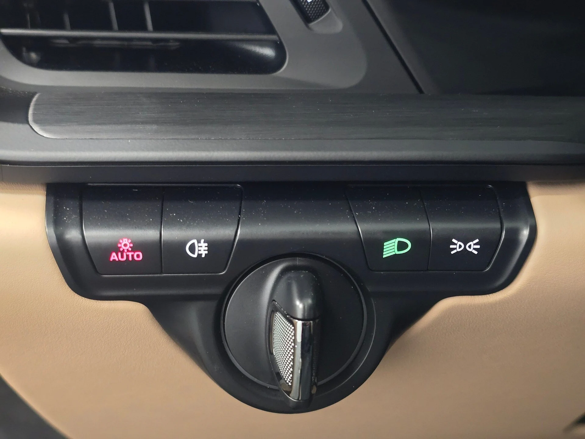 mph035_2270869712_76d177a20537d20067db5b6465148617x_3a2d4d3a06