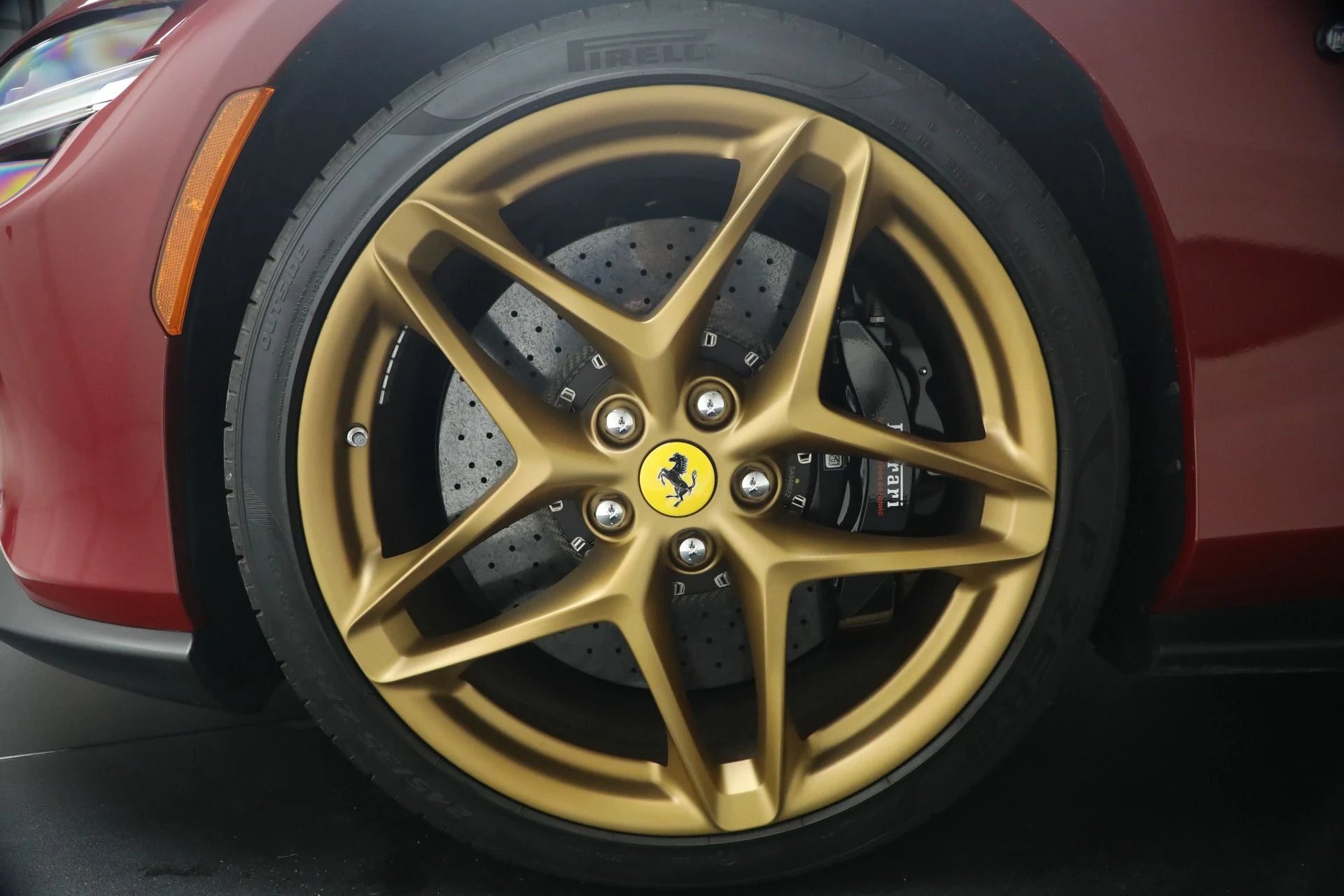 mph035_2275329823_Used_2025_Ferrari_Roma_Spider_1777992623_539facb97b