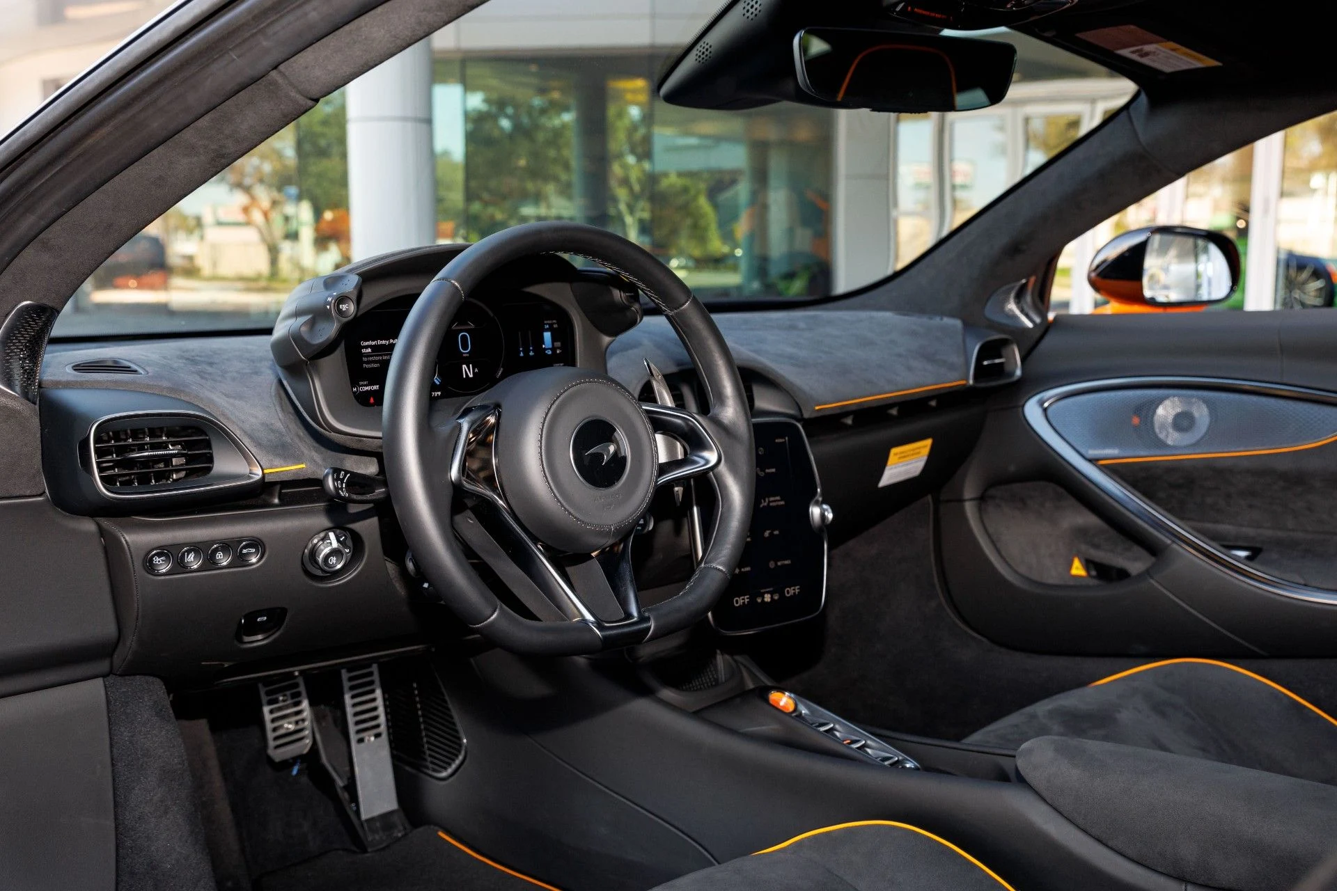 mph035_2286491200_653_p36_l_22b7a23430