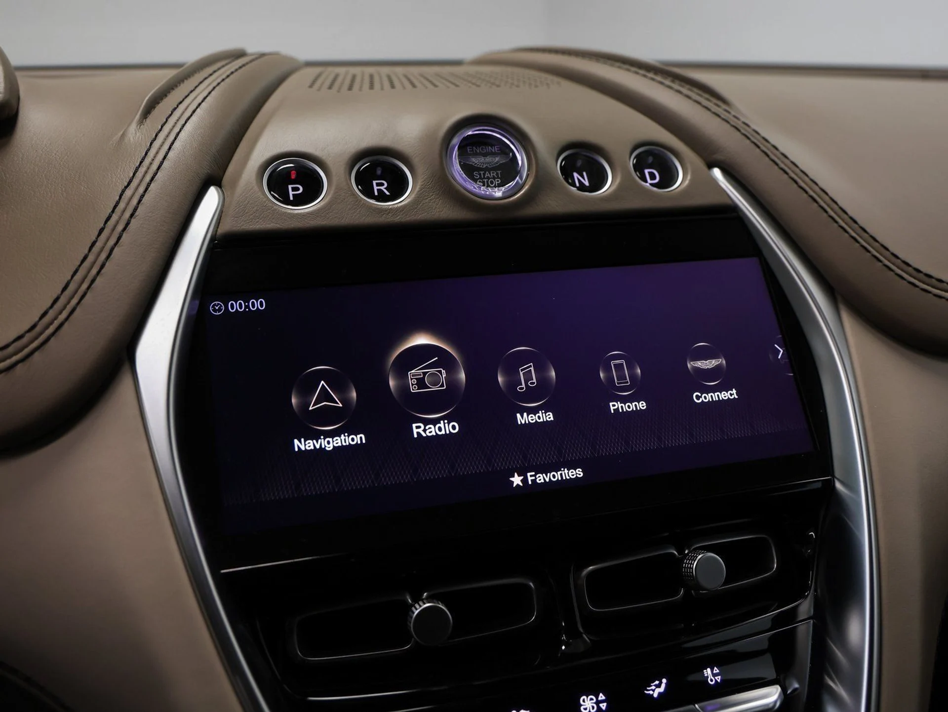 mph035_228749652_36_c97c6d5b12