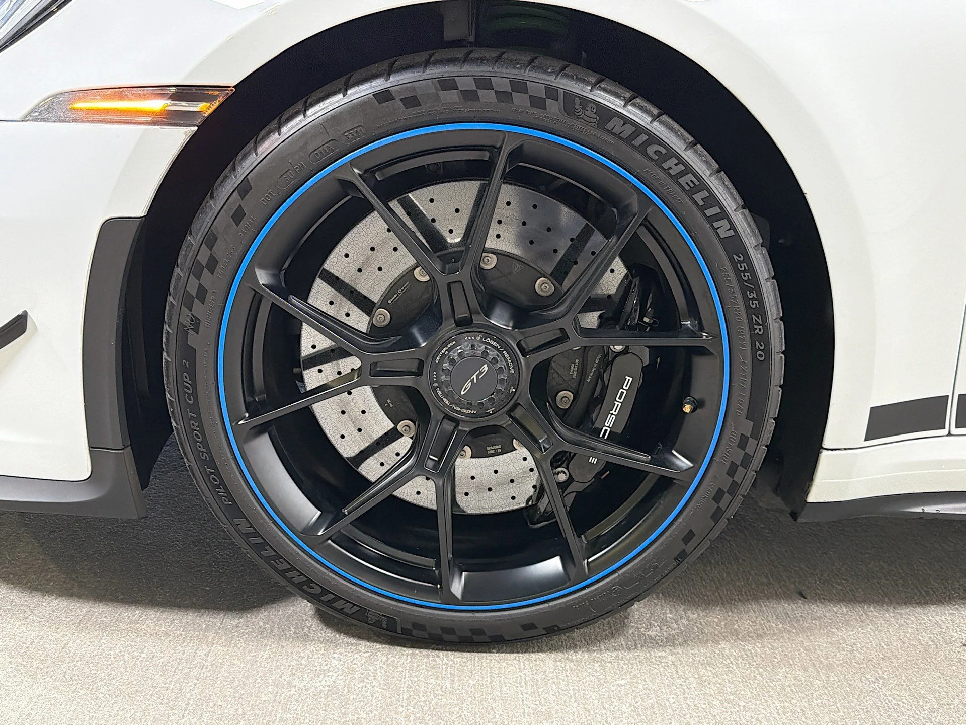 mph035_2293799164_47efc9d6f87dc702f5df8039a52da10c_7815570538