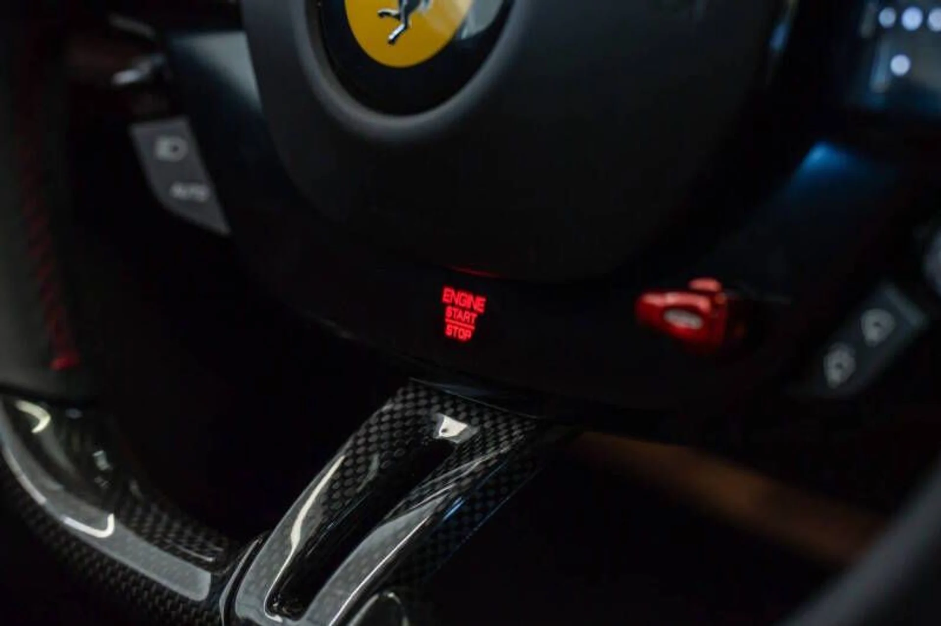 mph035_2295336255_2025_ferrari_296_gtb_base_2dr_coupe_f7a28c00e8