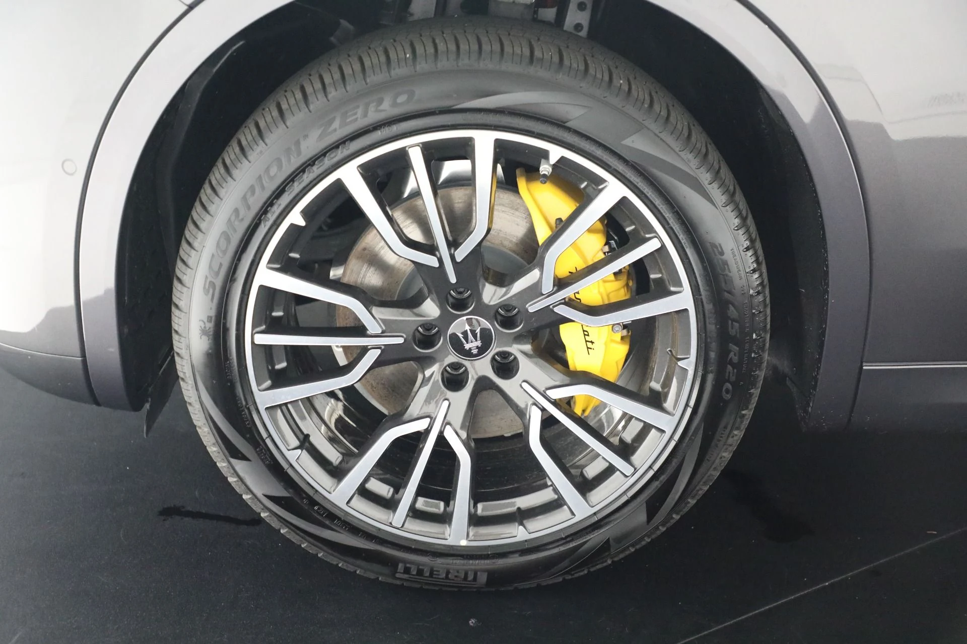 mph035_2297929135_New_2024_Maserati_Grecale_GT_21adad7647