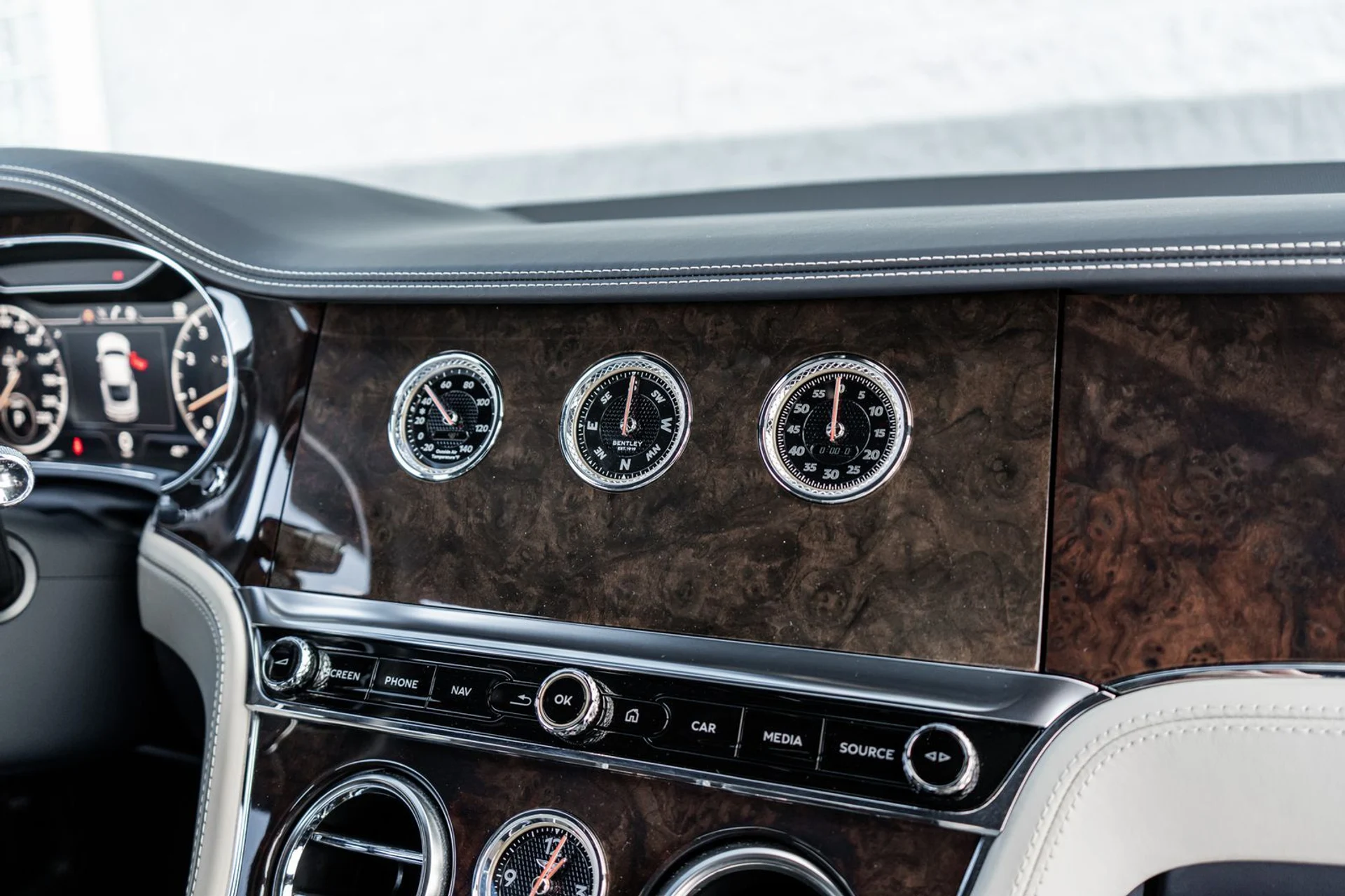 mph035_2303803574_82ba5cdf_a6f6_4d73_ba5c_b21aef48a88f_03c1d08aba