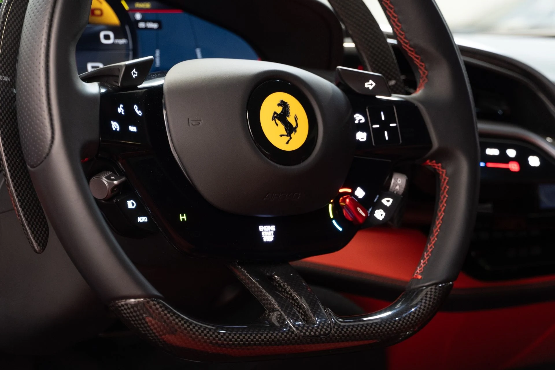 mph035_2308309613_Used_2022_Ferrari_SF_90_Stradale_1736189178_e9de4f9a61