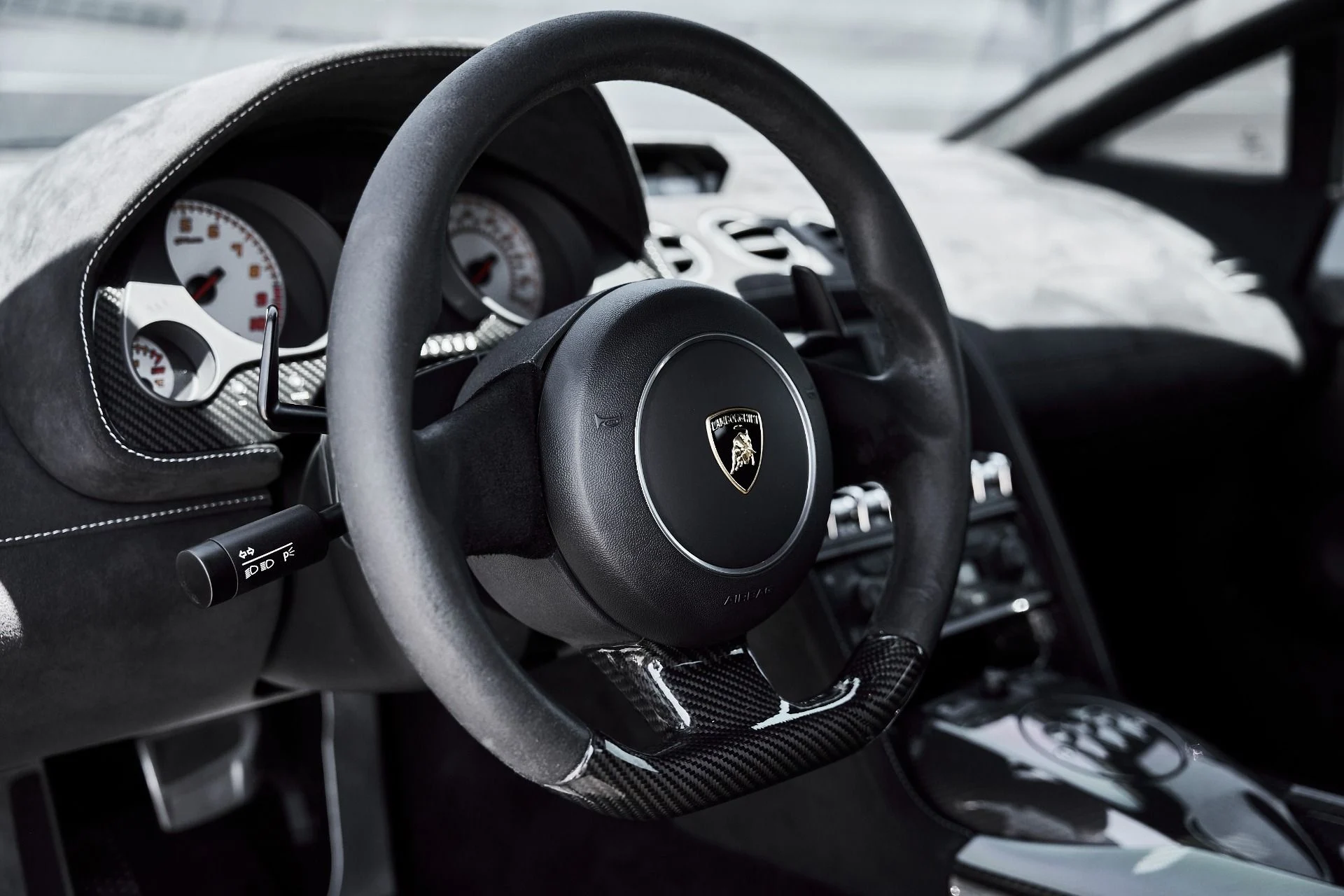 mph035_2314552578_Used_2010_Lamborghini_Gallardo_LP_560_4_1781313881_8f72fcaa3f