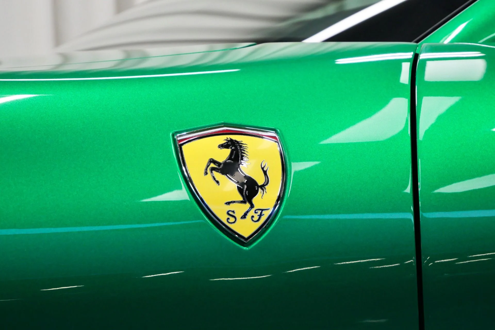 mph035_2322678180_Used_2024_Ferrari_Roma_Spider_1760553098_df30189b53
