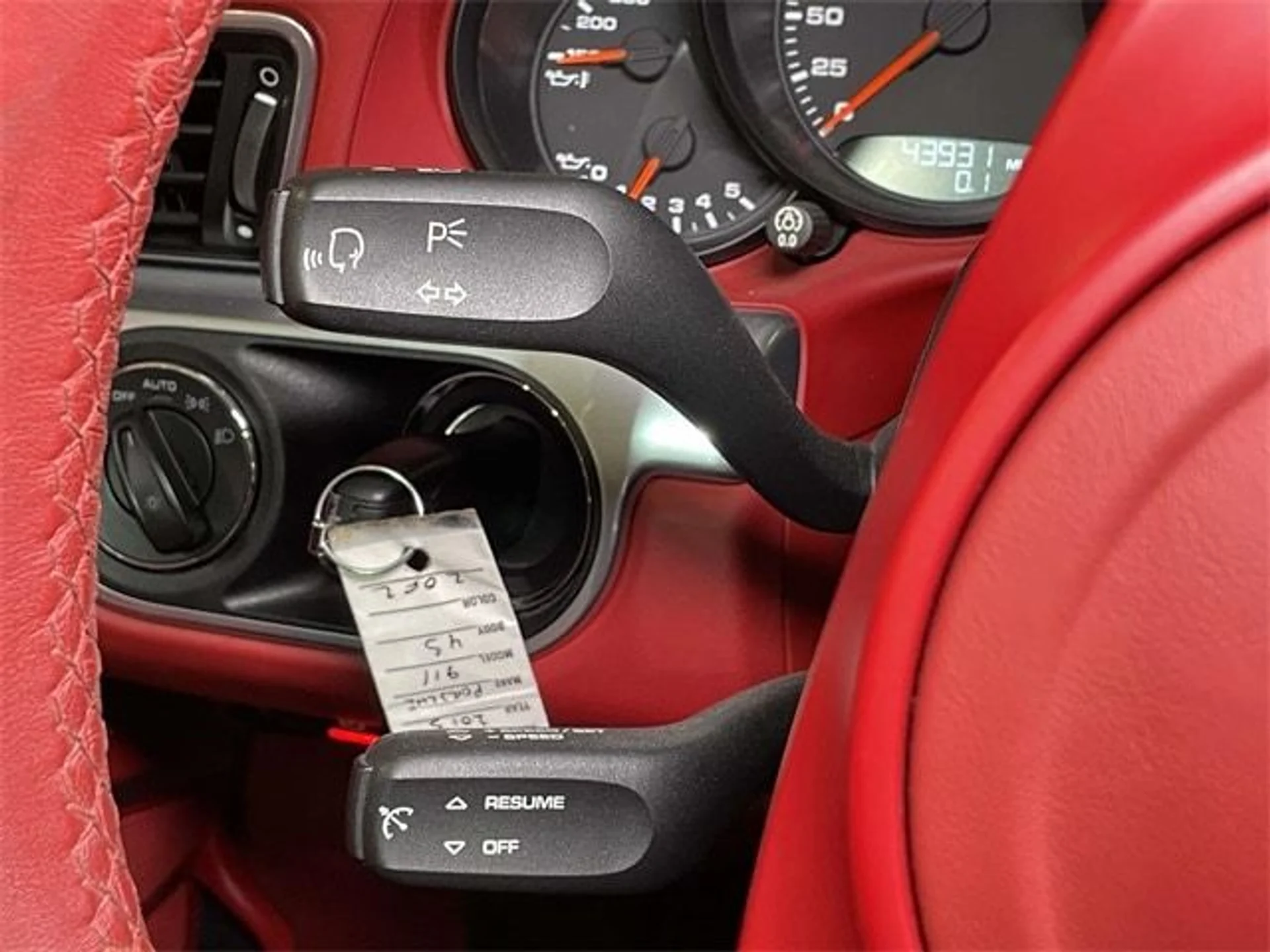 mph035_2335843619_b2509b50bed6392e6675db5a1c91a3e7x_145505ca7f