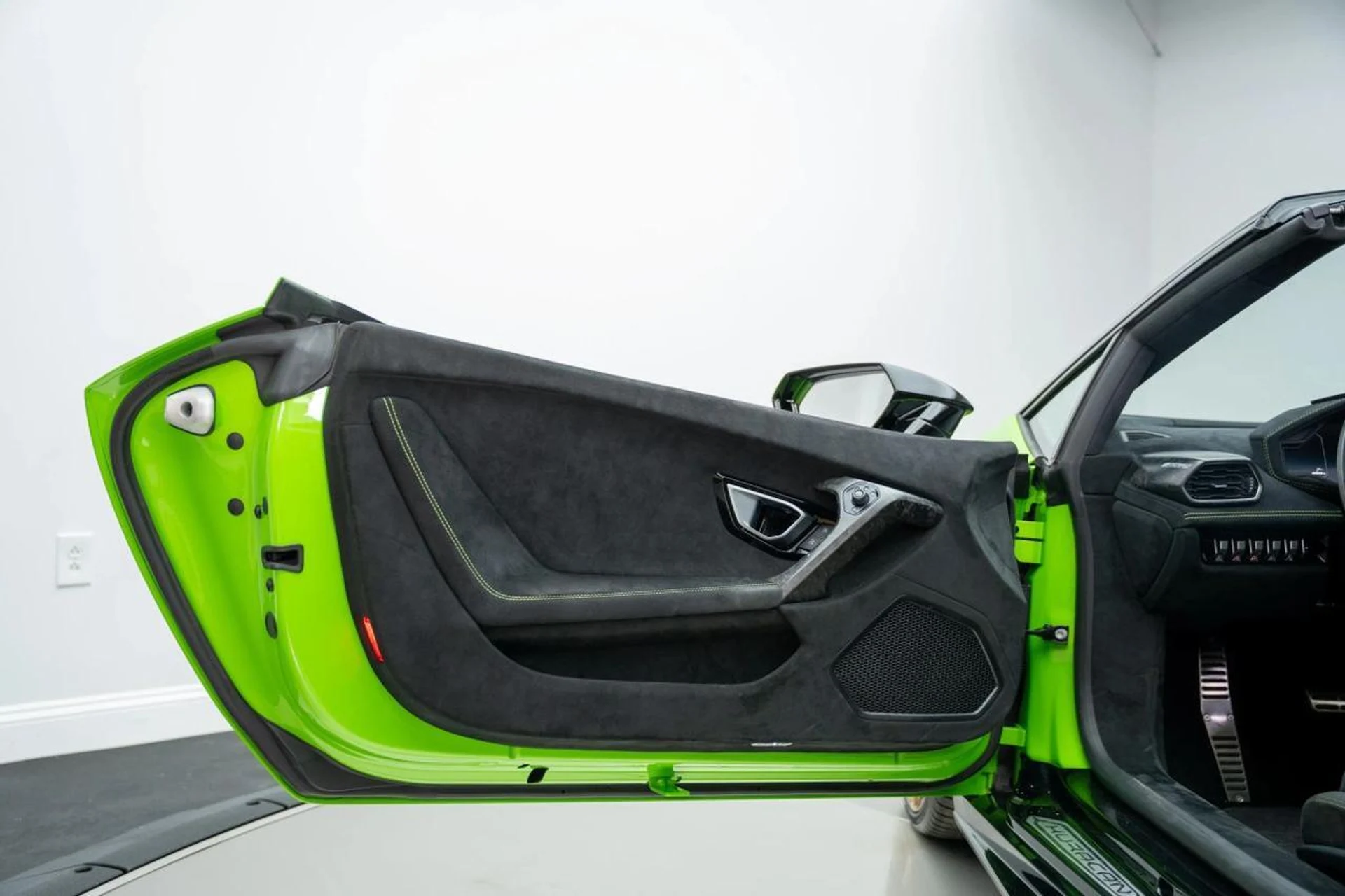 mph035_235202766_40e04ffce5adae42ae35f84b2e424574_141d9cfbff