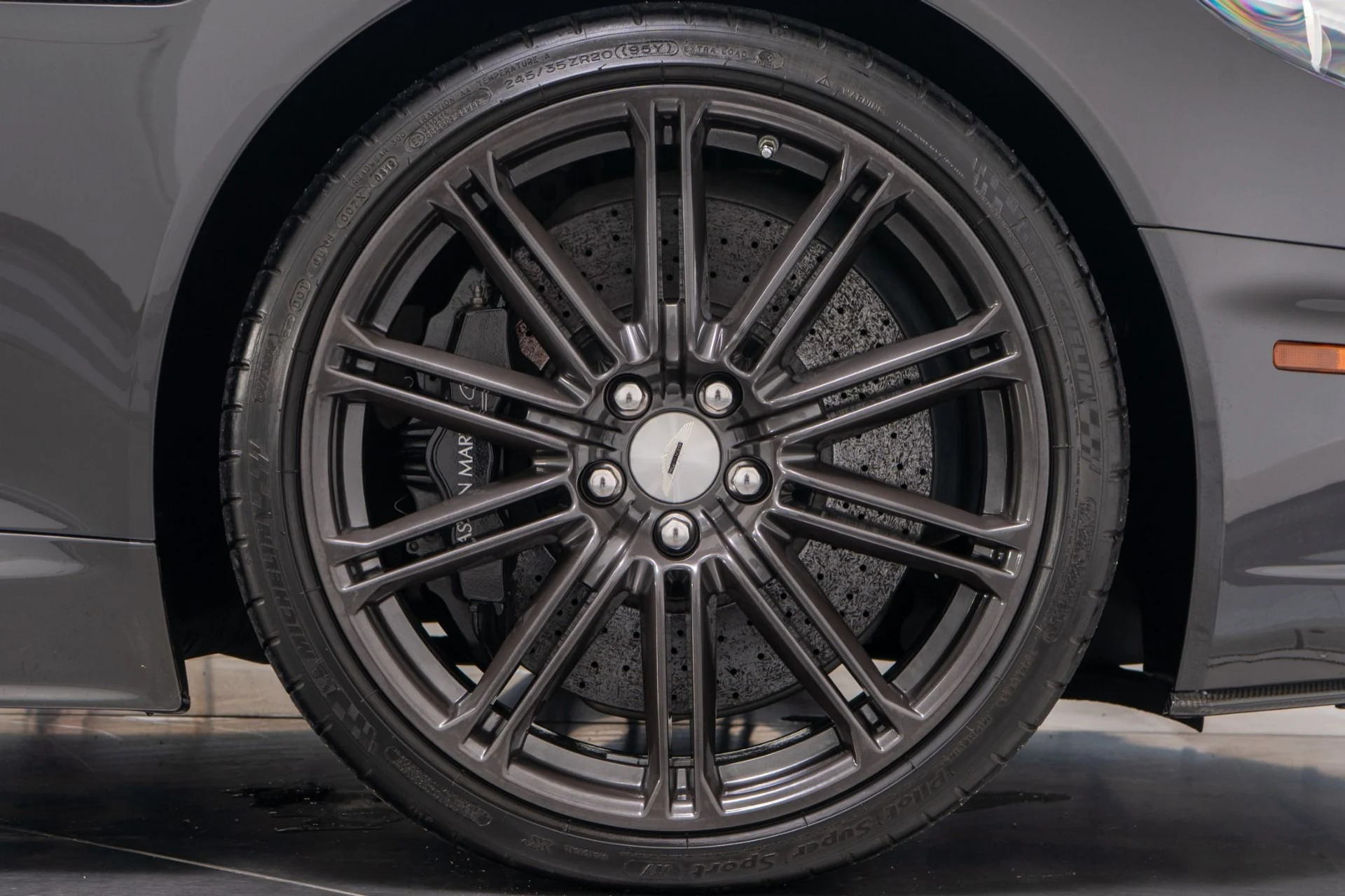 mph035_2353529647_Used_2009_Aston_Martin_DBS_1753978319_48227c8907