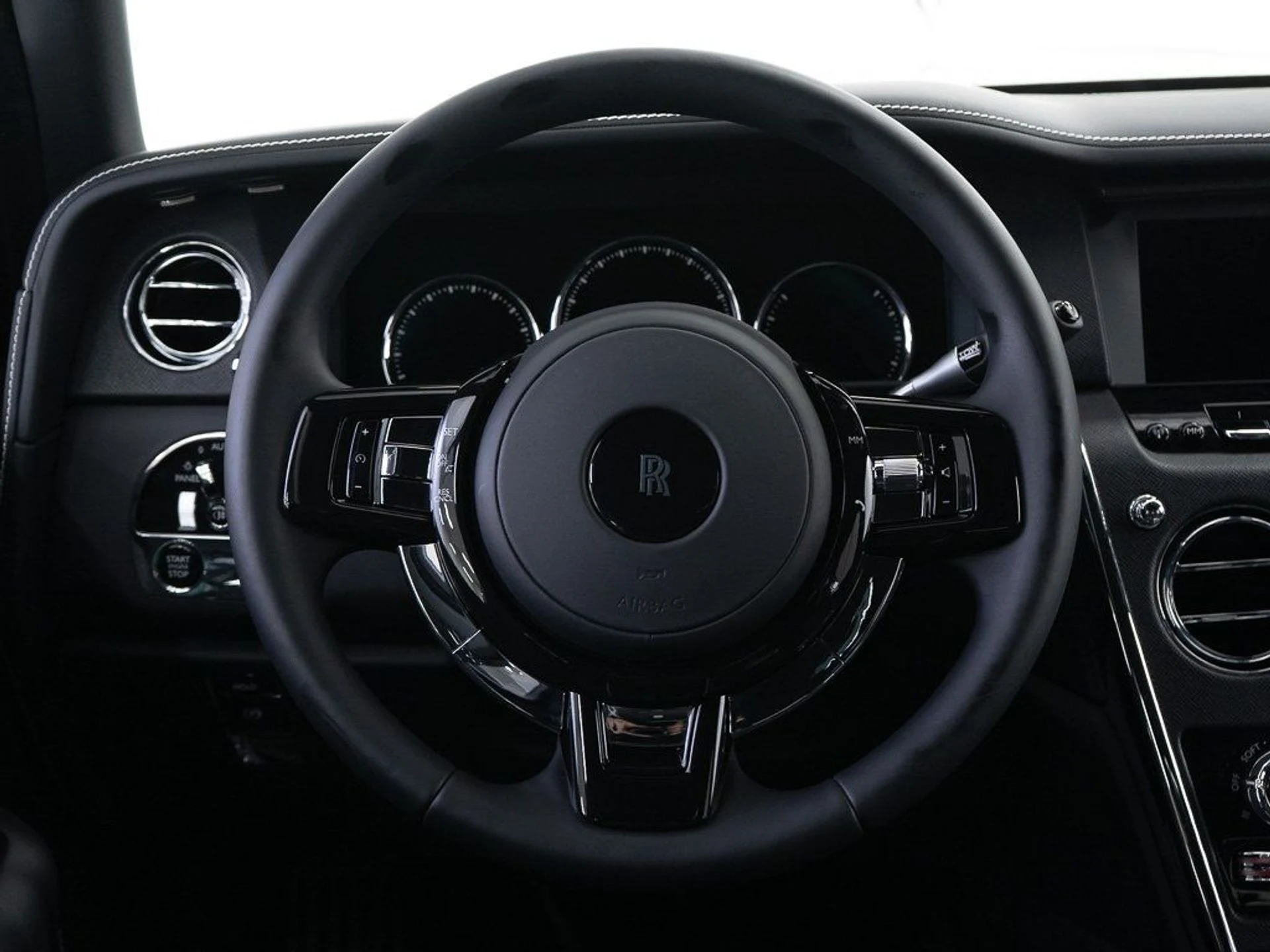 mph035_2356429654_41632da8ddca59750fb7d1cf745df98c_1e4073ee0f