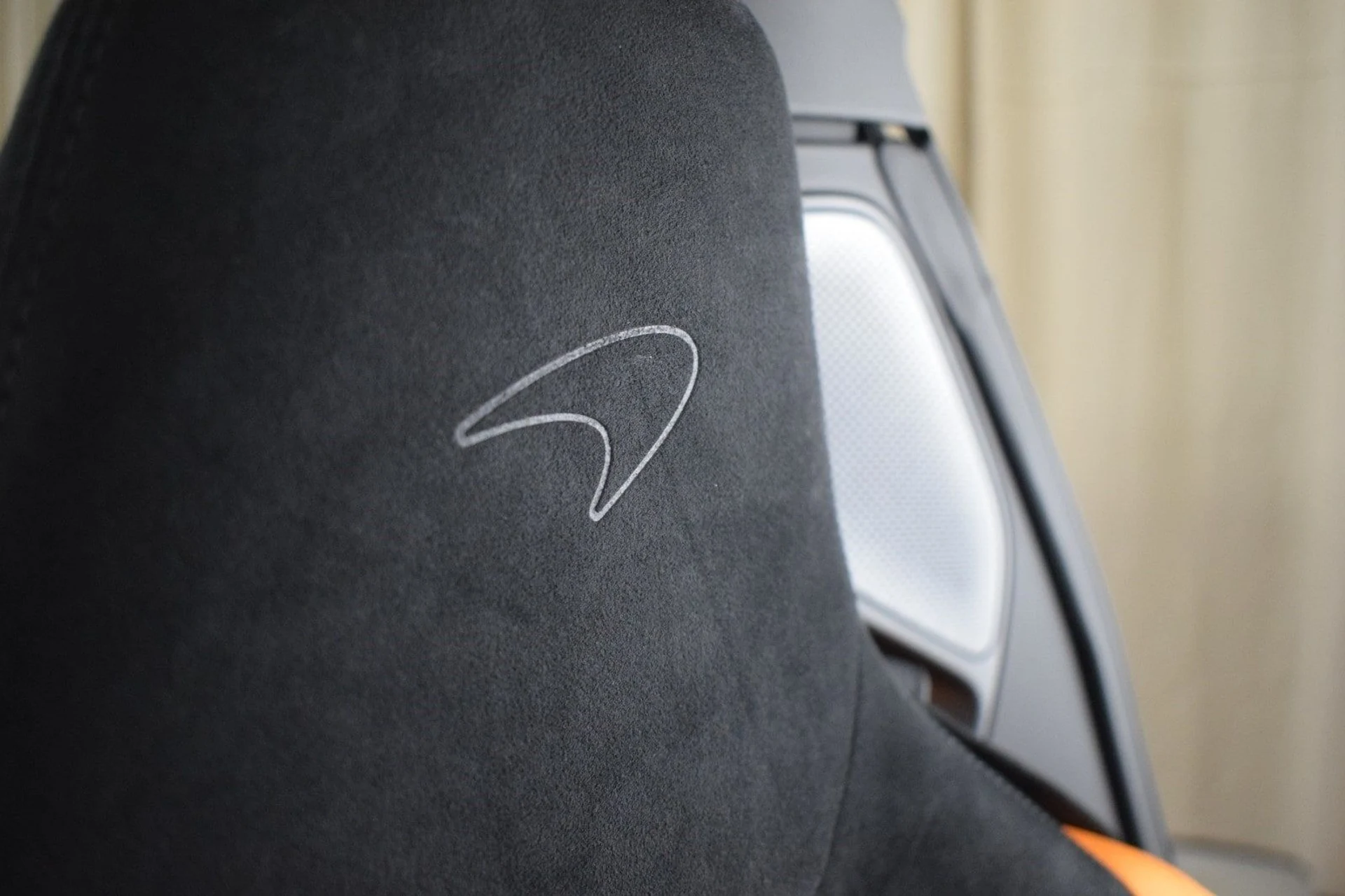 mph035_2356888884_68294797610c8d674c57cfd24578113bx_a63ceec329