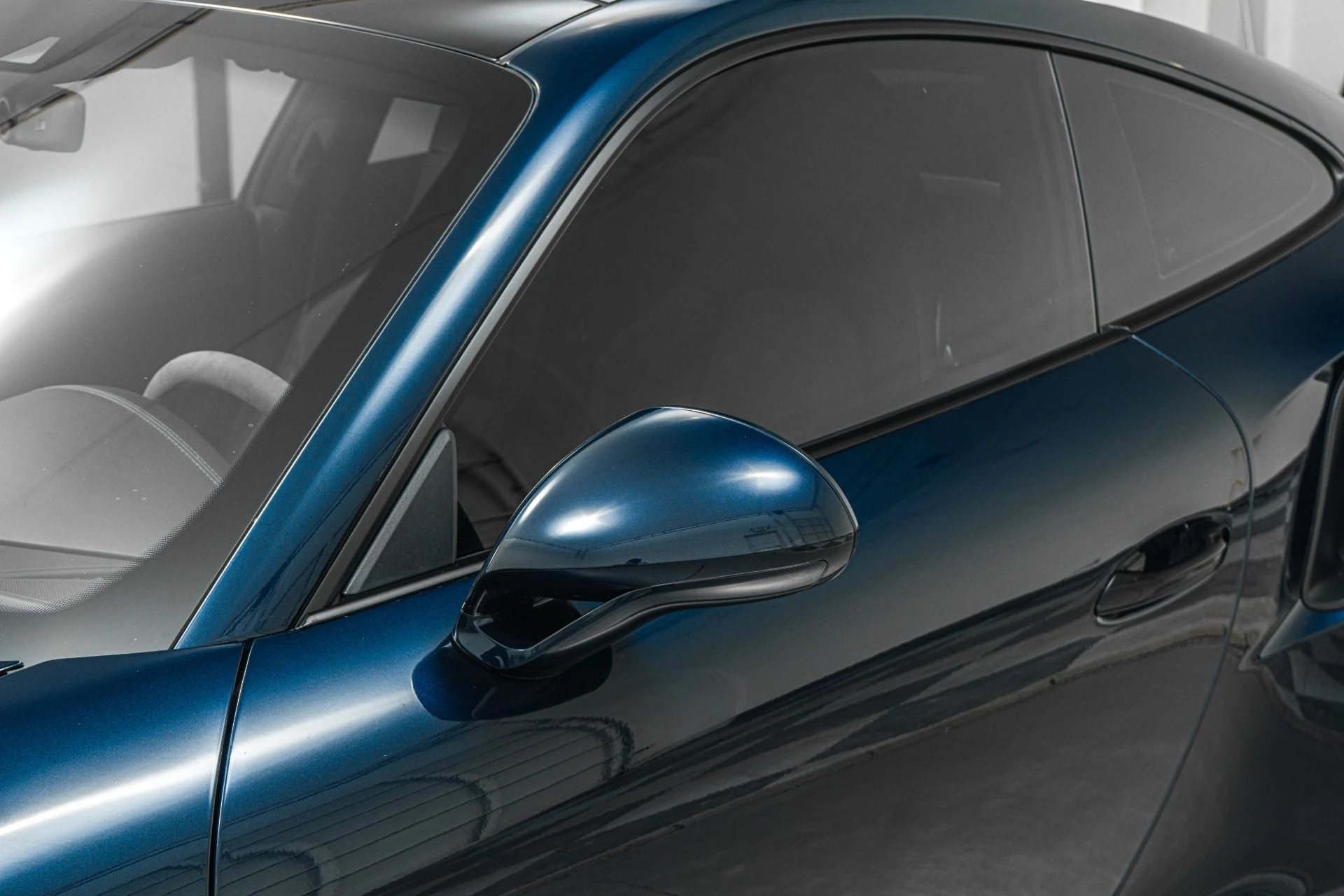 mph035_2357755250_Used_2019_Porsche_911_Turbo_Centerlock_Wheels_Sunroof_Carbon_Interior_Trim_1771016276_140c356a70