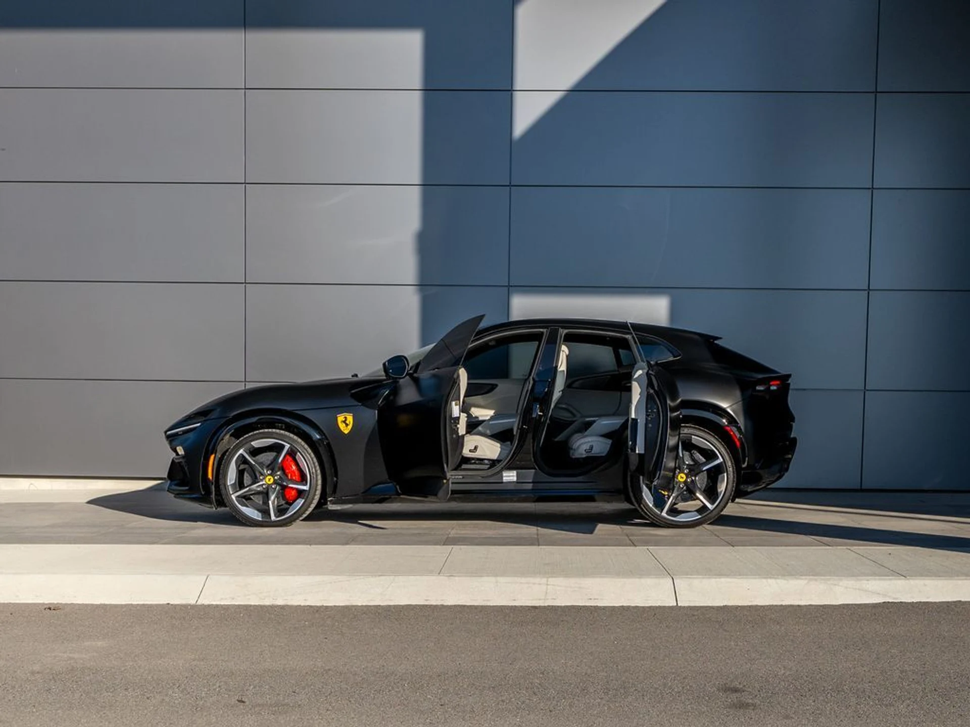 mph035_2361027960_081621eb_6ccf_495c_9f40_0947563b7238_0e887147a8