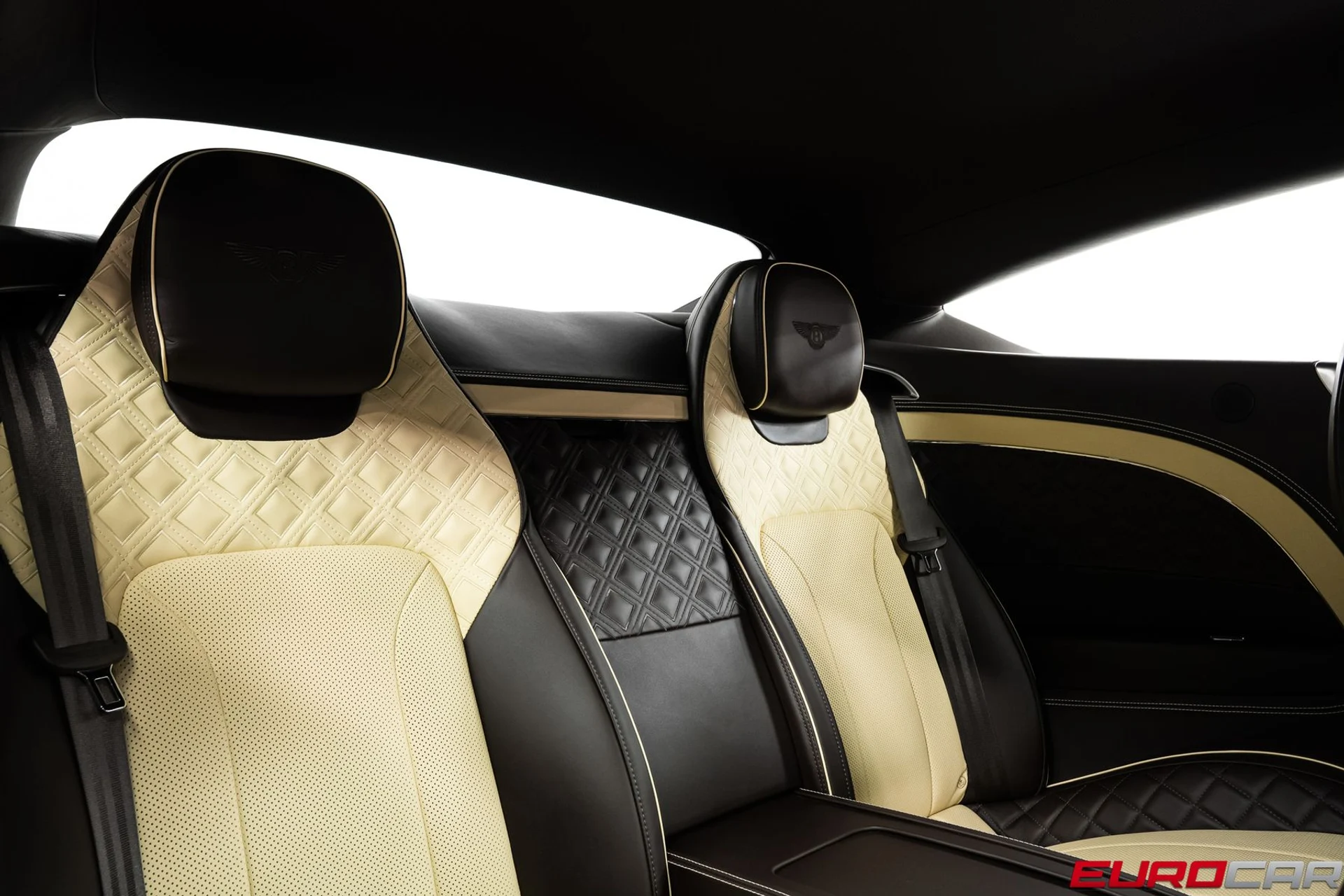 mph035_2362691569_f90e8291_1512_41b6_8915_9f5d2cd39fa8_30c1d9c131