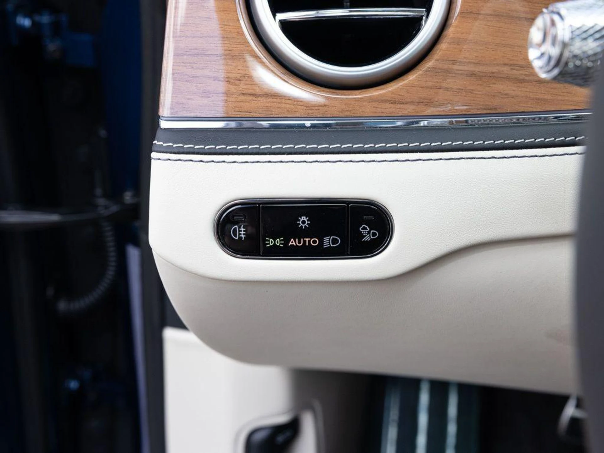 mph035_236326360_500853698_69ac49dd42328134f501d005_8d0698f450