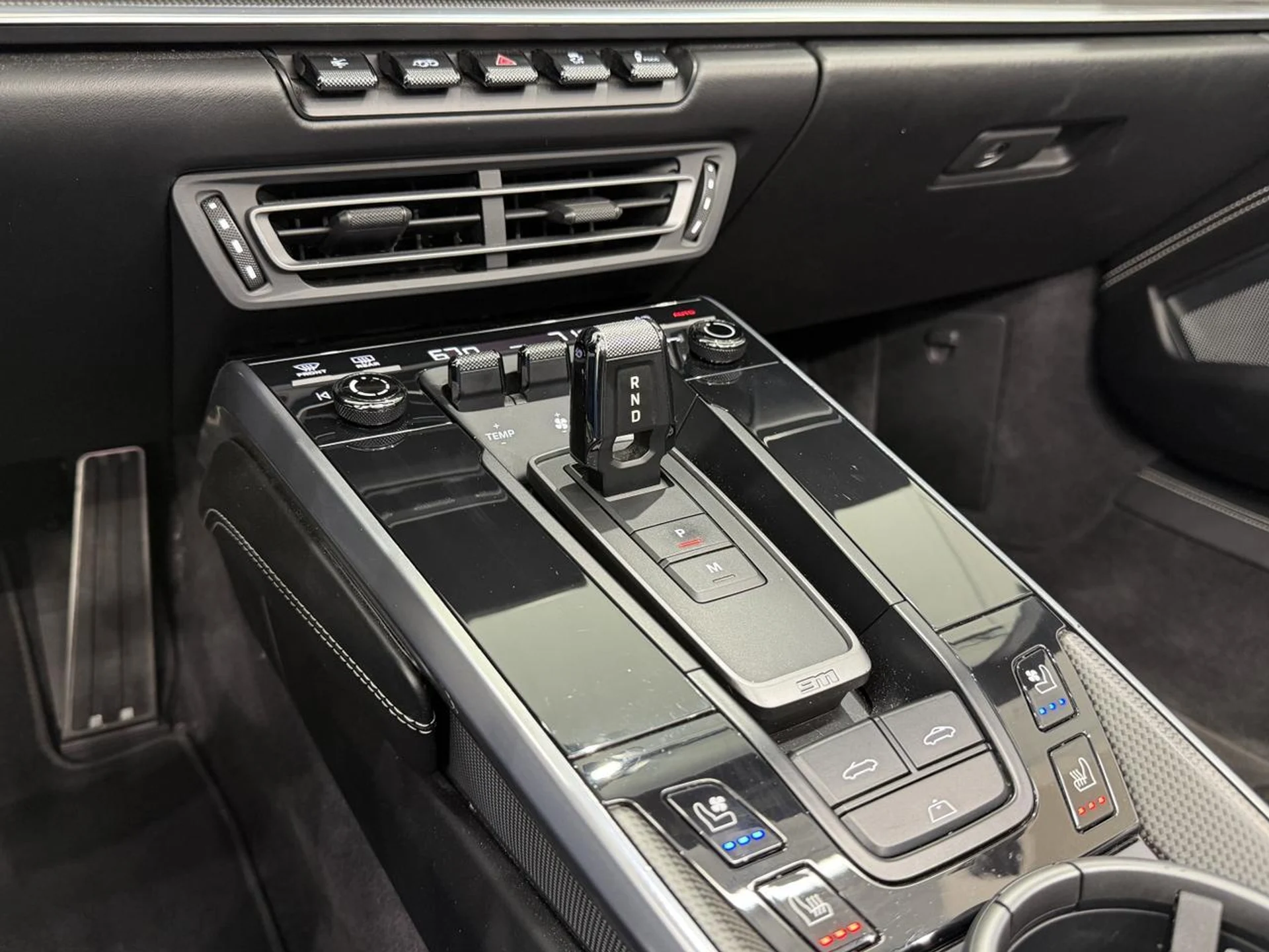 mph035_2366247789_8e69d10c254d9ff3ea48144b9ba603f1_054a778cf1