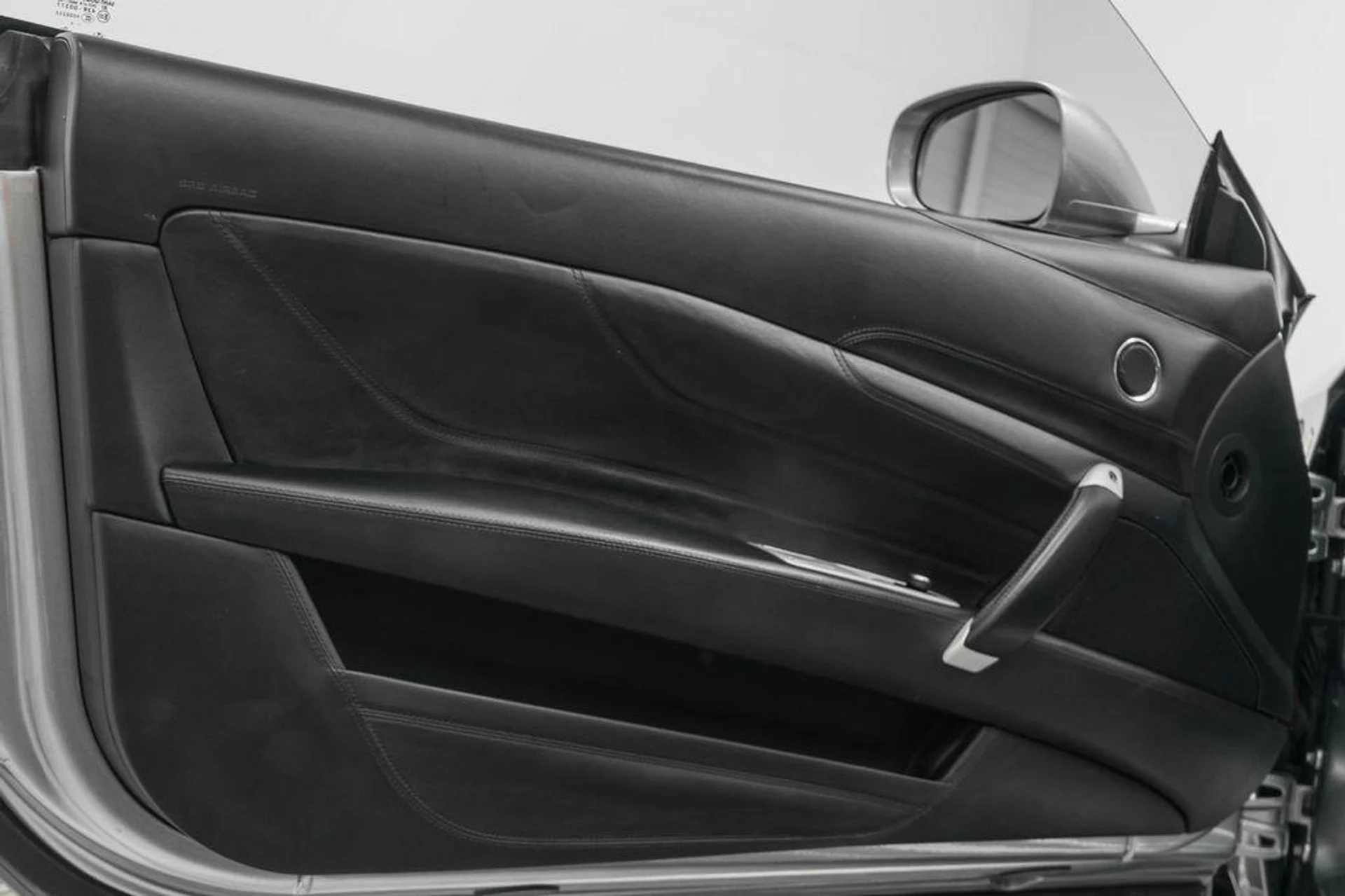 mph035_2367229305_t8_Up_E_Eq_O0_ESS_Ozcir2l_C3asfw_JI_9825179ae8