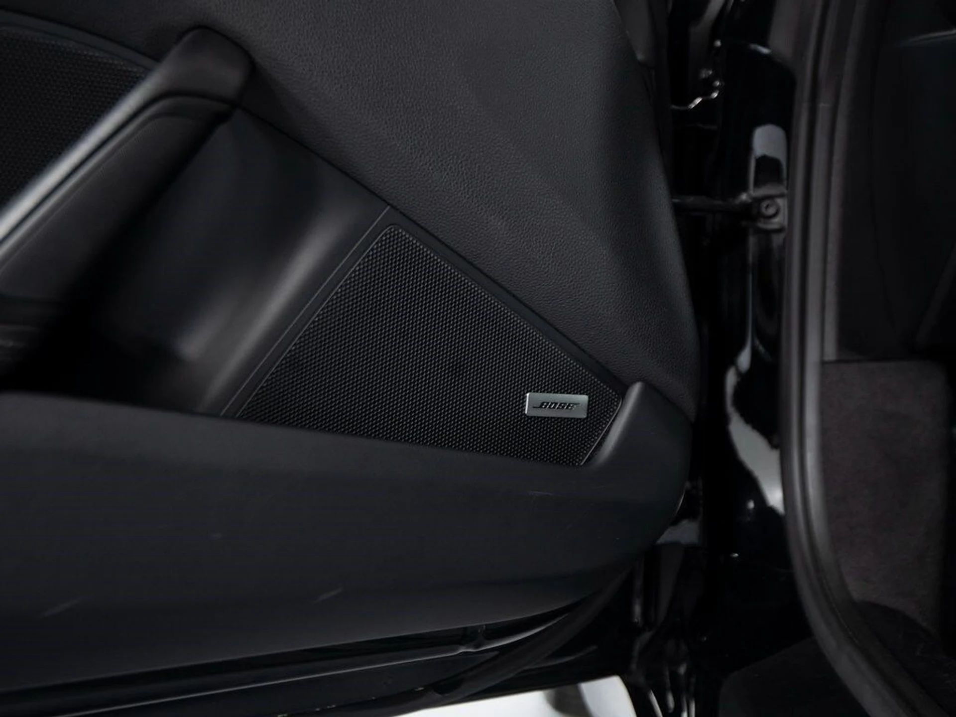 mph035_2368667930_51eaace1b0cad25c1d6c26abdee7a720x_070abee15e