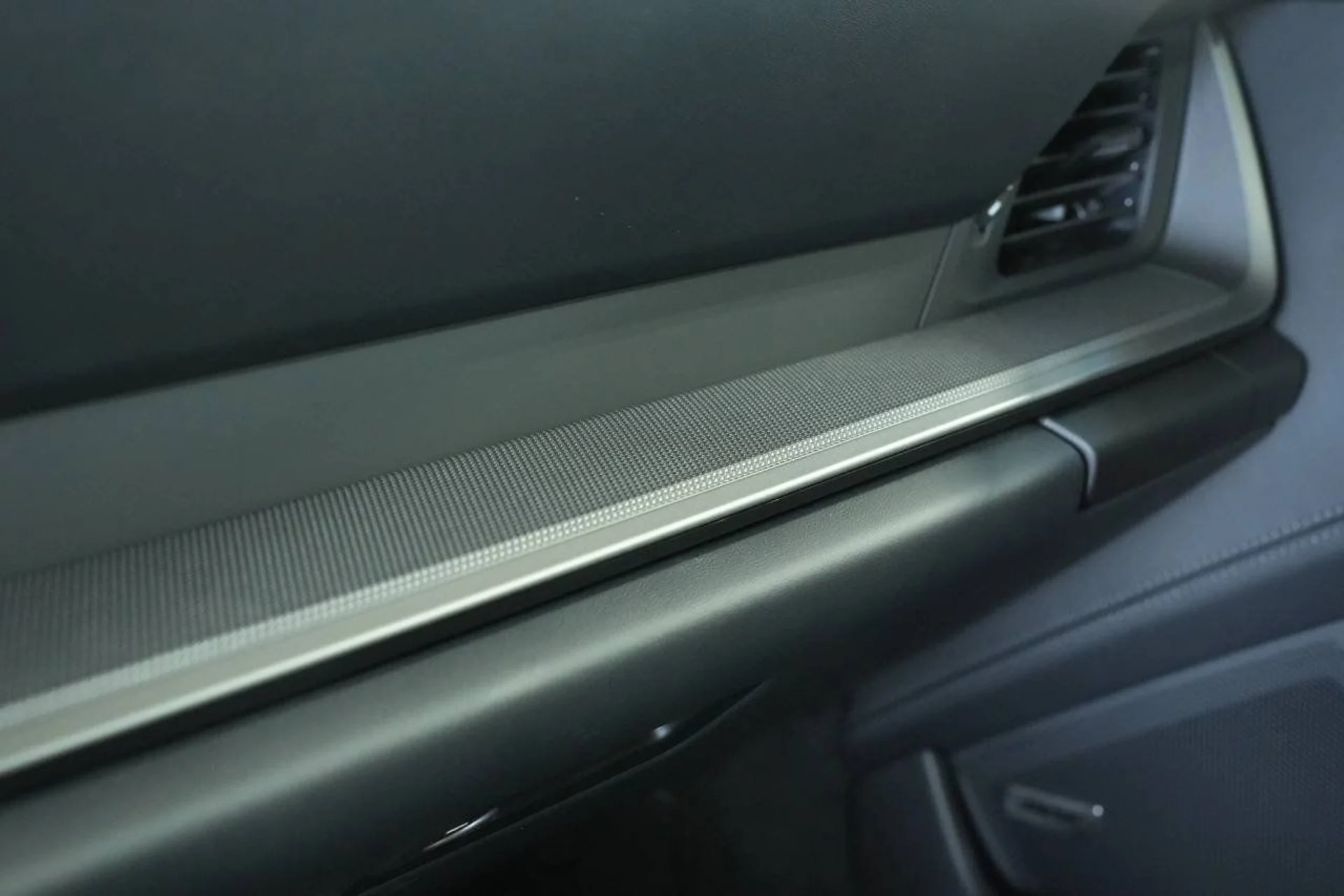 mph035_238650302_70495fdb49da4397bec3373052c59ef2_7c523478f8