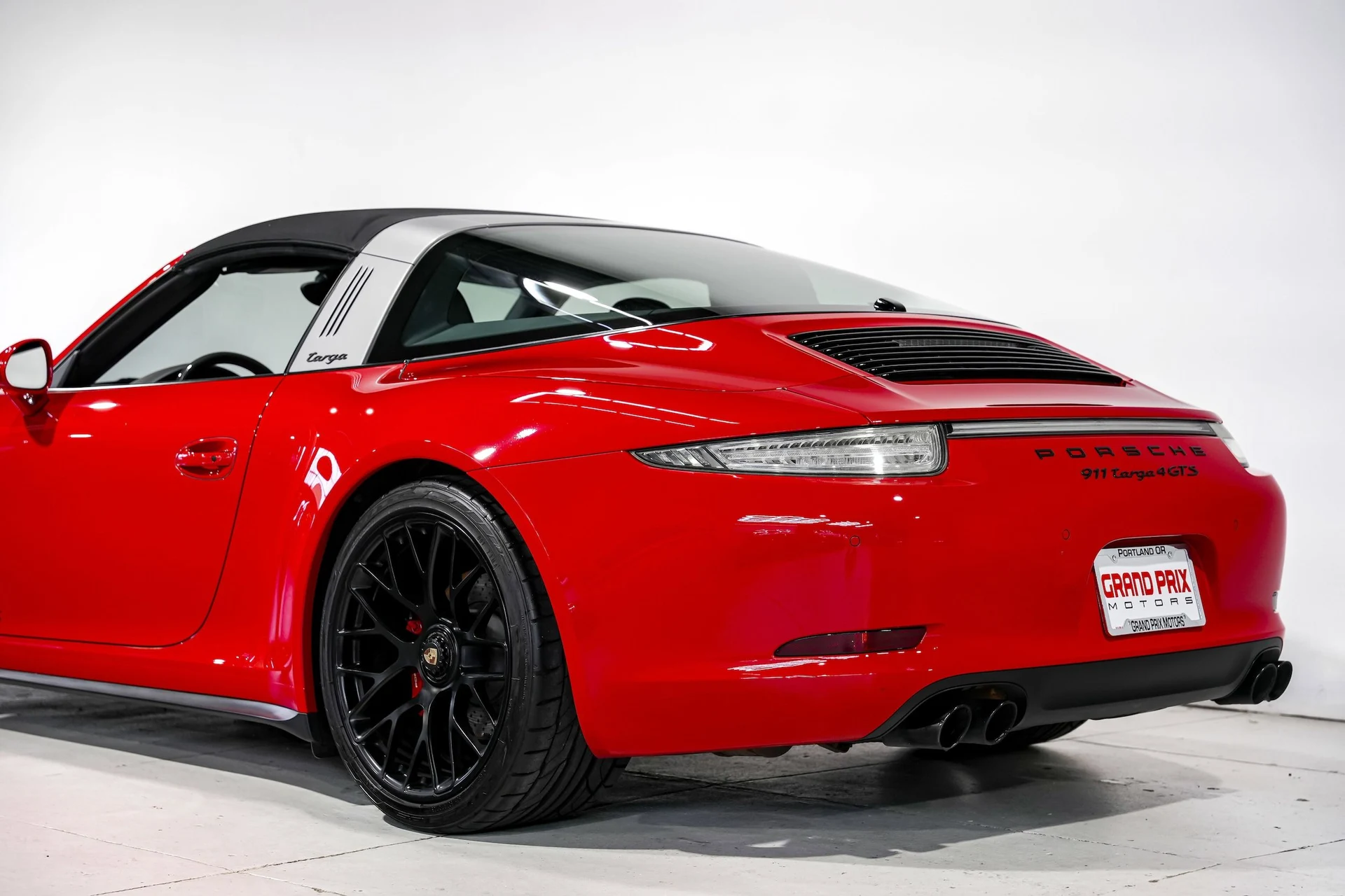 mph035_2389809548_c52da6ae0064a3f892d4caa90a181851x_a4c5e0cb5c