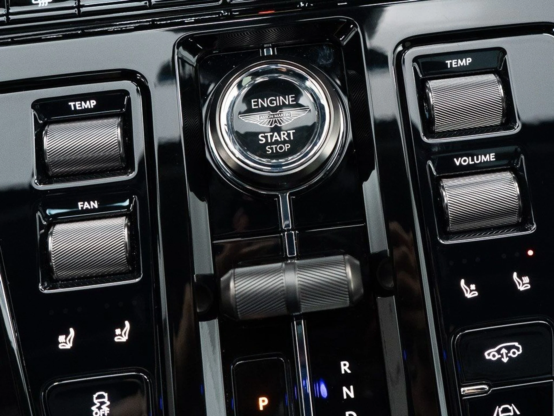 mph035_2396734900_28e38de8398869b9d2f8542f7294946e_d2ccc2fc5e