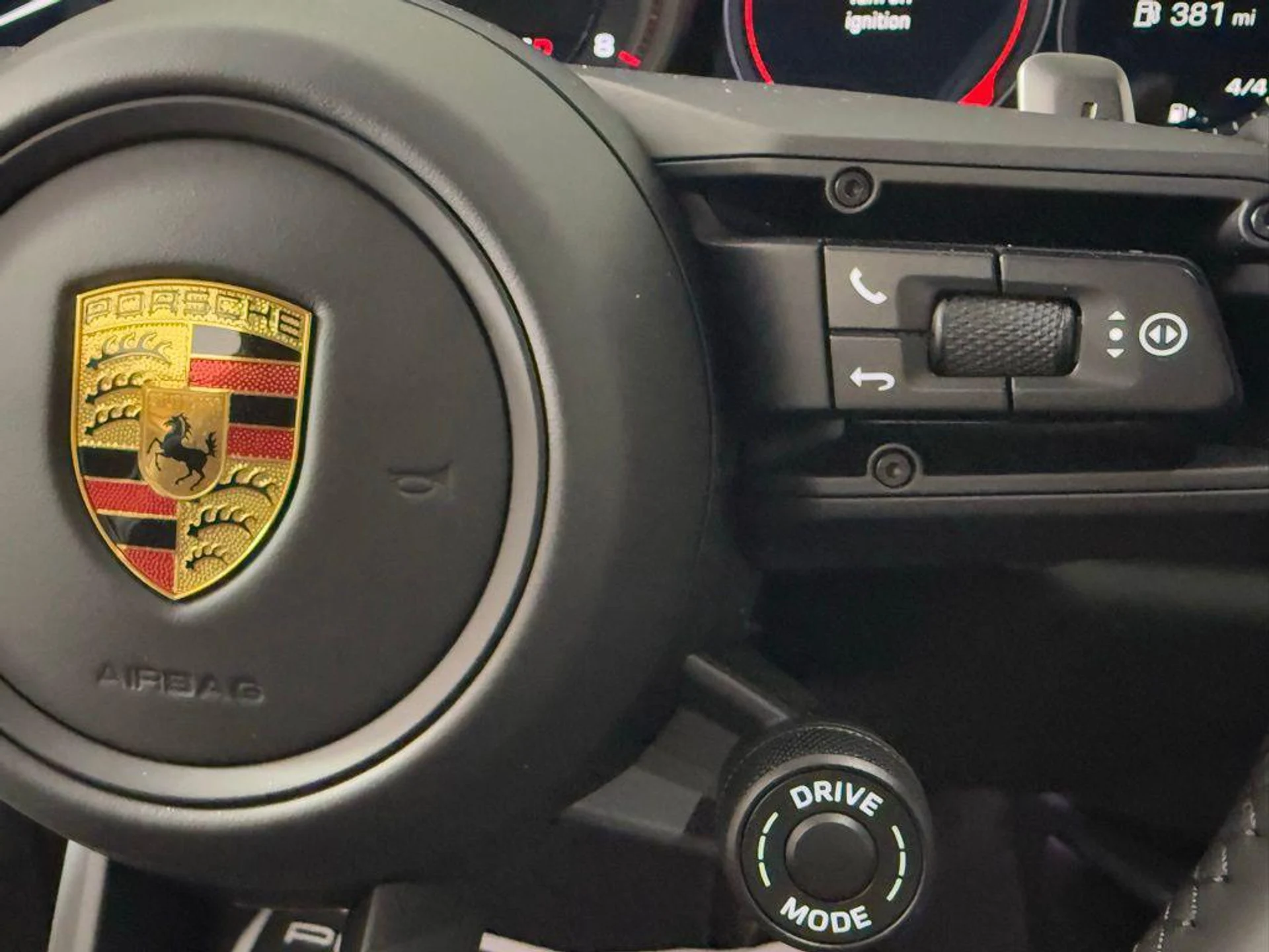 mph035_2400573745_qo_P00_Y2o_aq9_Fg_Qf_H8g_SR_Mplm_M_9e183625ef