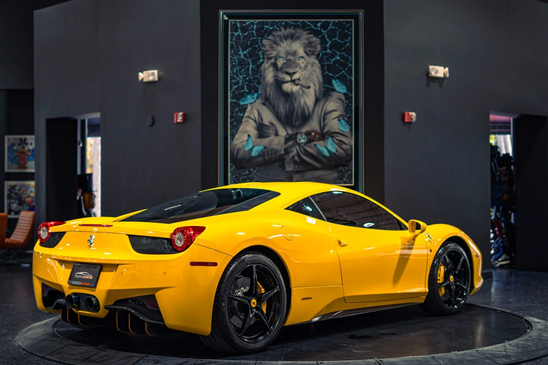 mph035_2402156639_Used_2011_Ferrari_458_Italia_1777060526_12ee808152