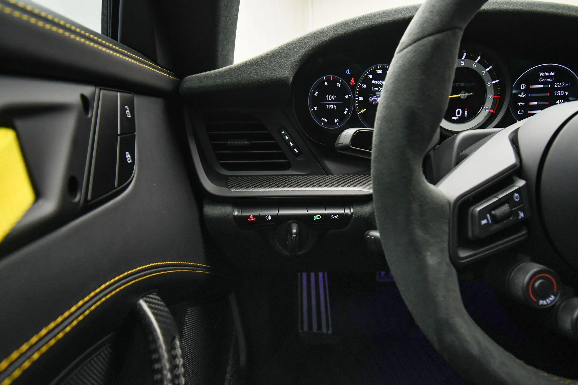 mph035_2403266841_Used_2025_Porsche_911_GT_3_RS_1757454237_5525985864