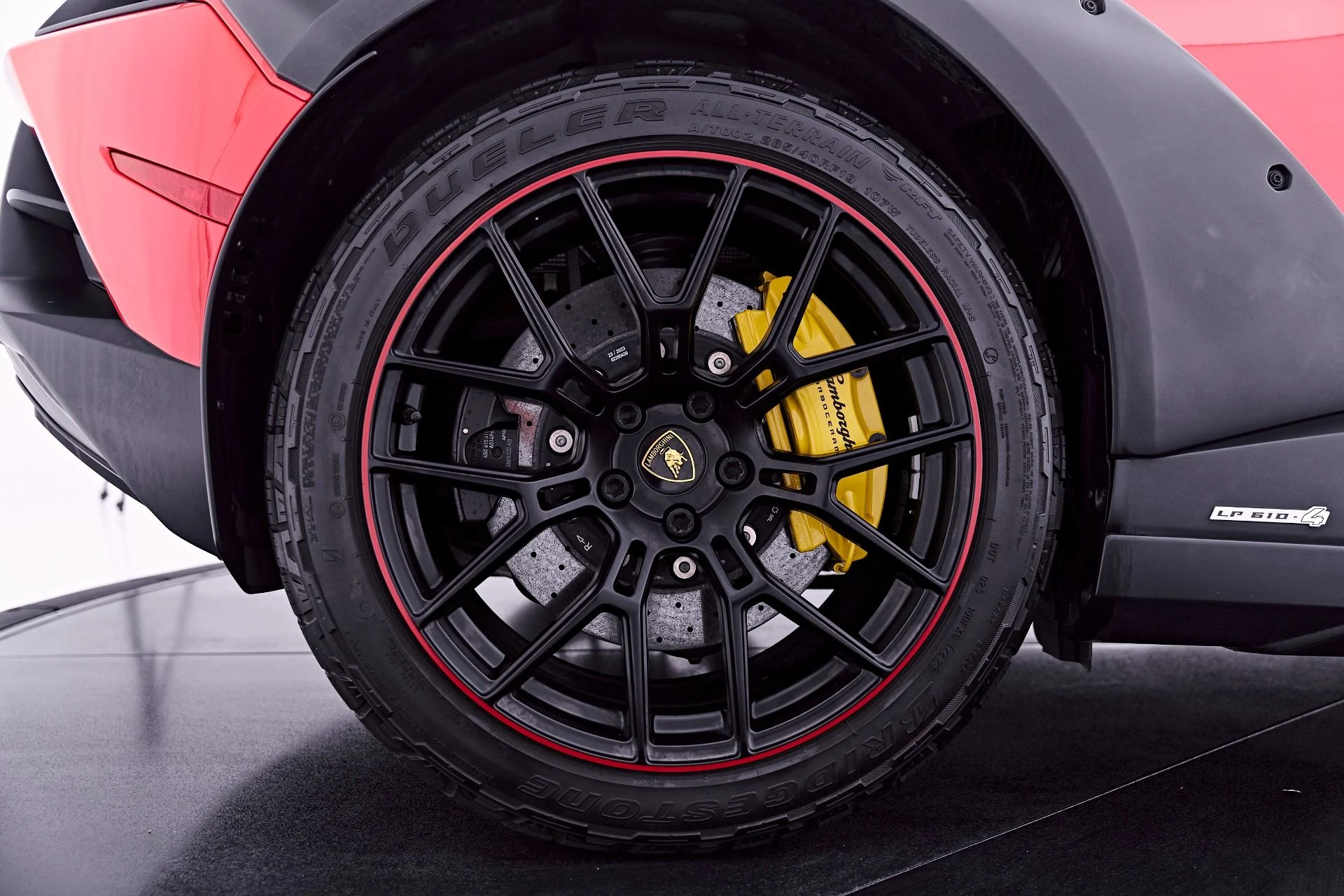 mph035_240496175_Used_2023_Lamborghini_Huracan_Sterrato_Base_1782841535_451cbc32d0