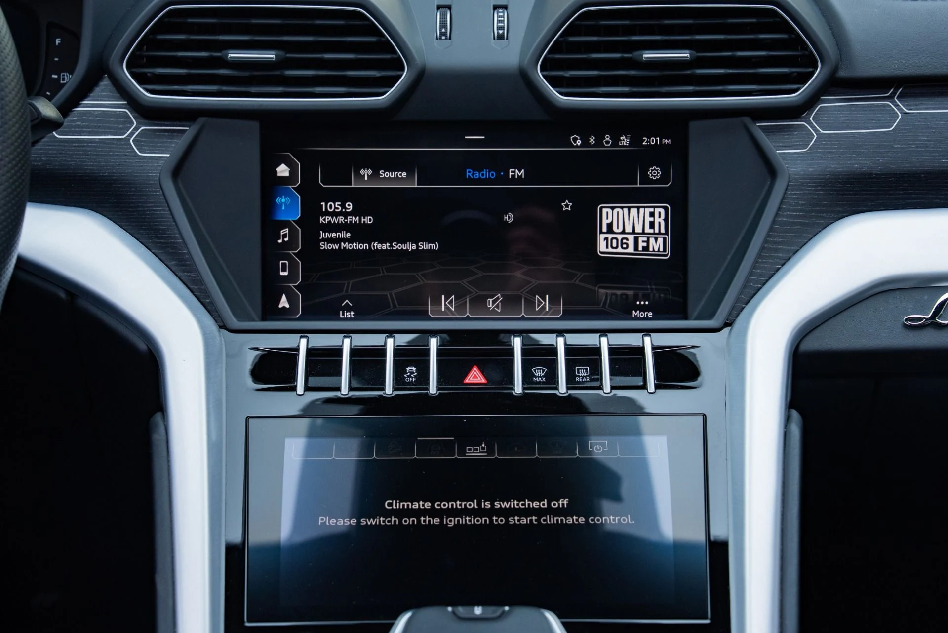 mph035_2407866097_Used_2019_Lamborghini_Urus_1778703309_5651c70e3f