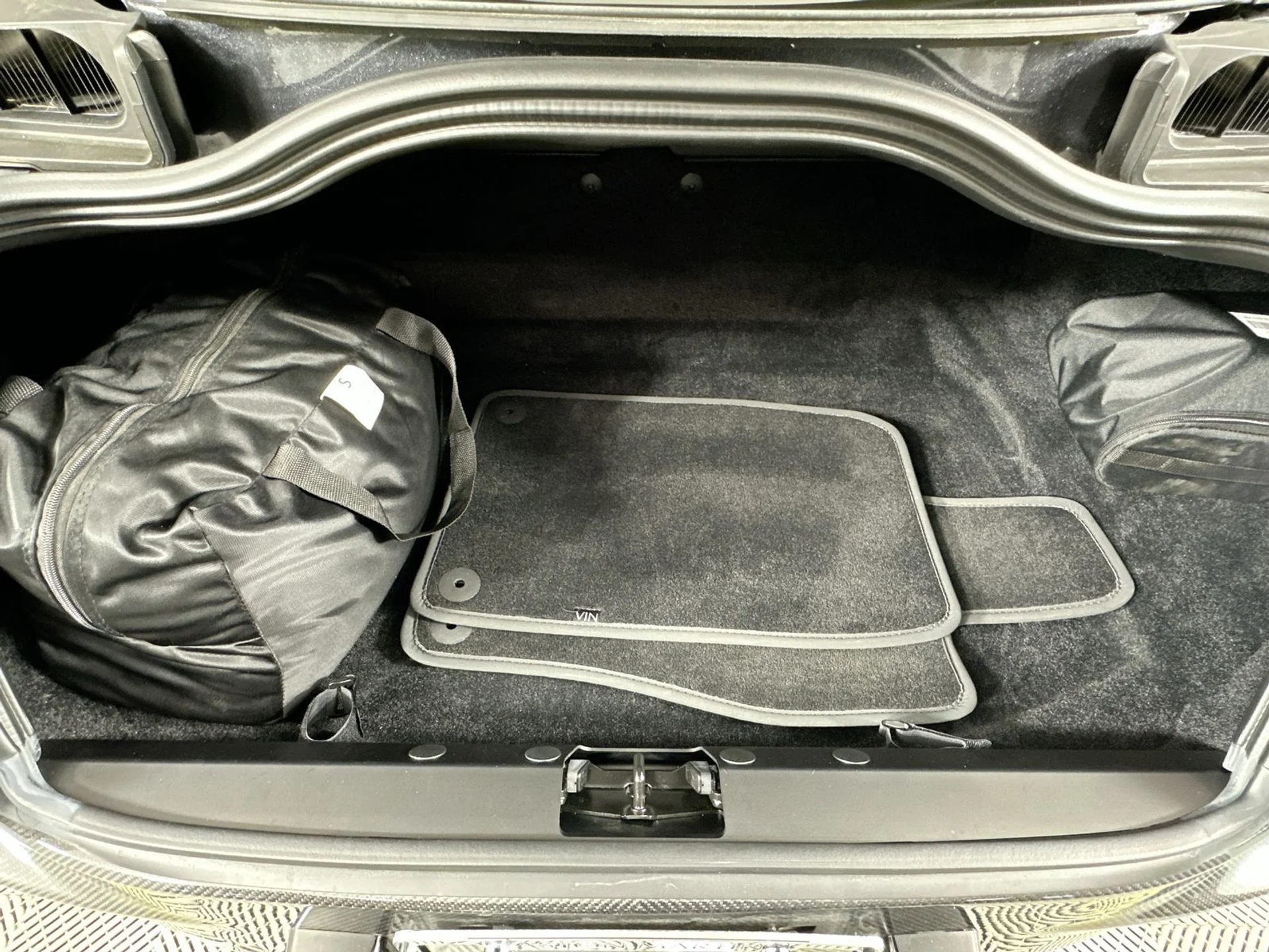 mph035_2416180455_ec22c2b7836e82d48045f882e0076e94x_e47eb8ea1f