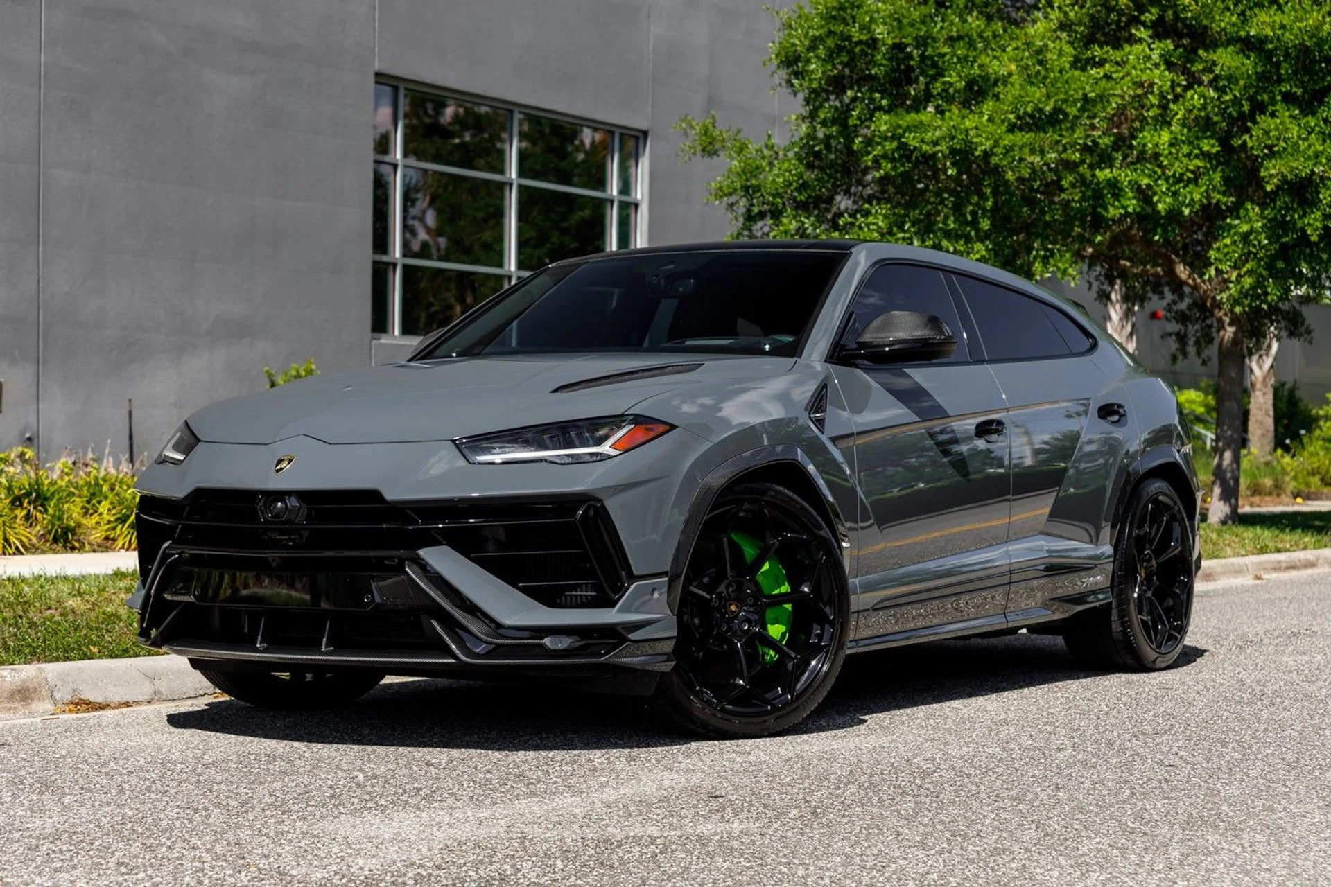 mph035_241781825_667_p36_l_b471f33229