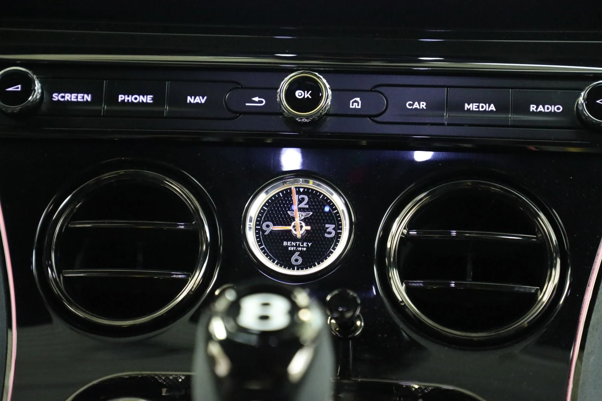 mph035_2426461667_New_2025_Bentley_Continental_GT_Speed_a884e77817