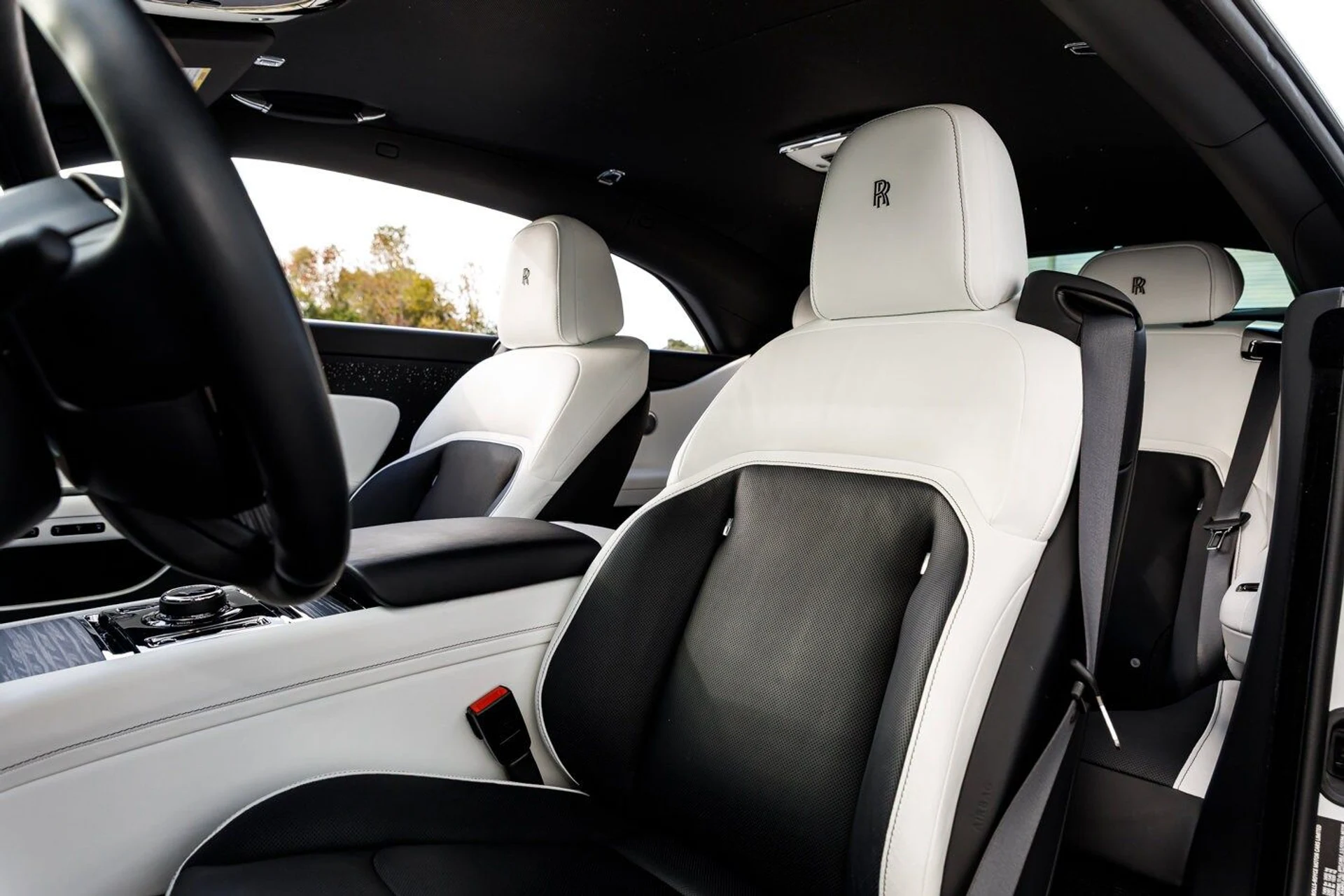 mph035_2428855425_a89f7f051ba58ae575d00b5730e1d816x_4146c5bcdd